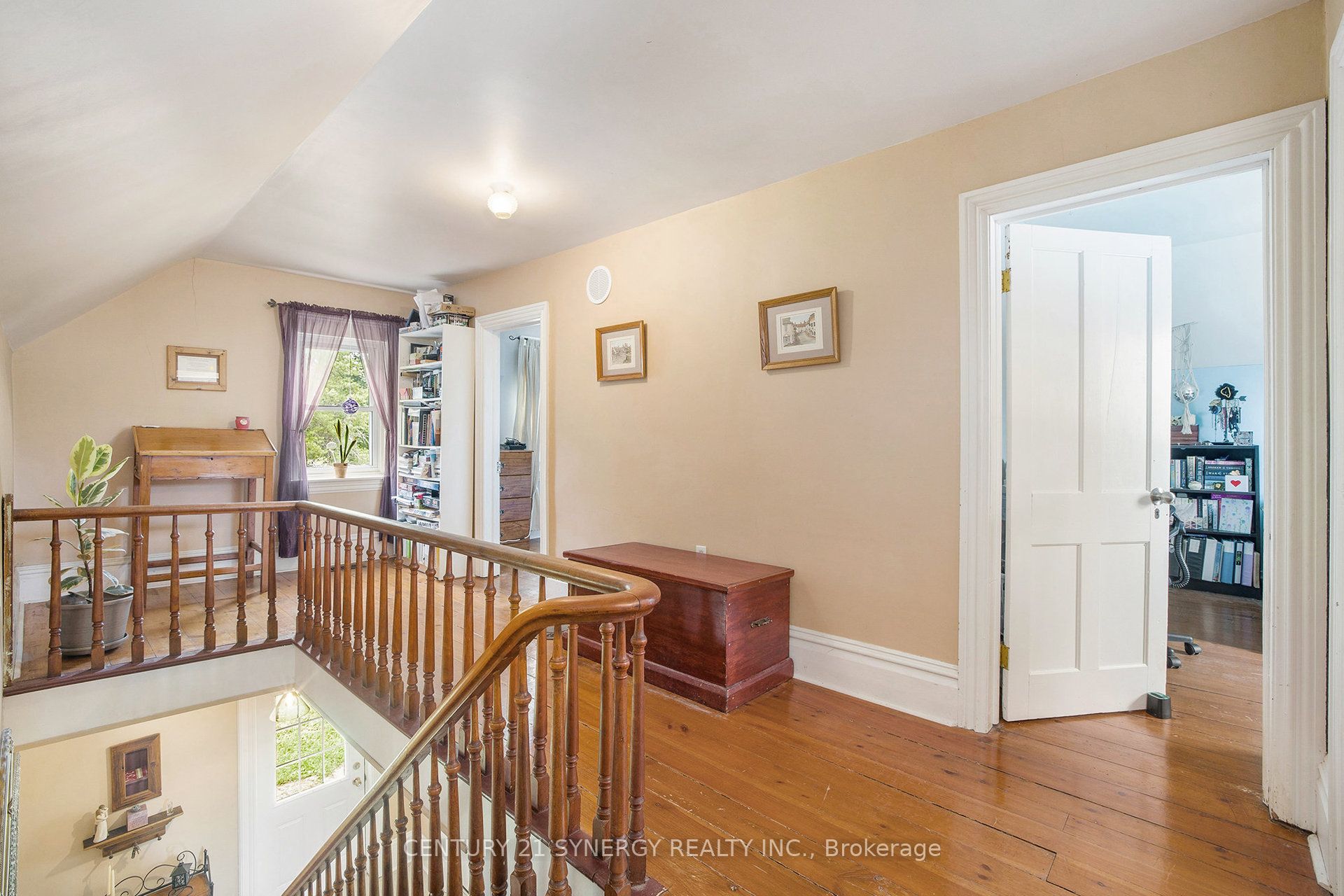 146 Wolford Ctr Centre Property Photo 19