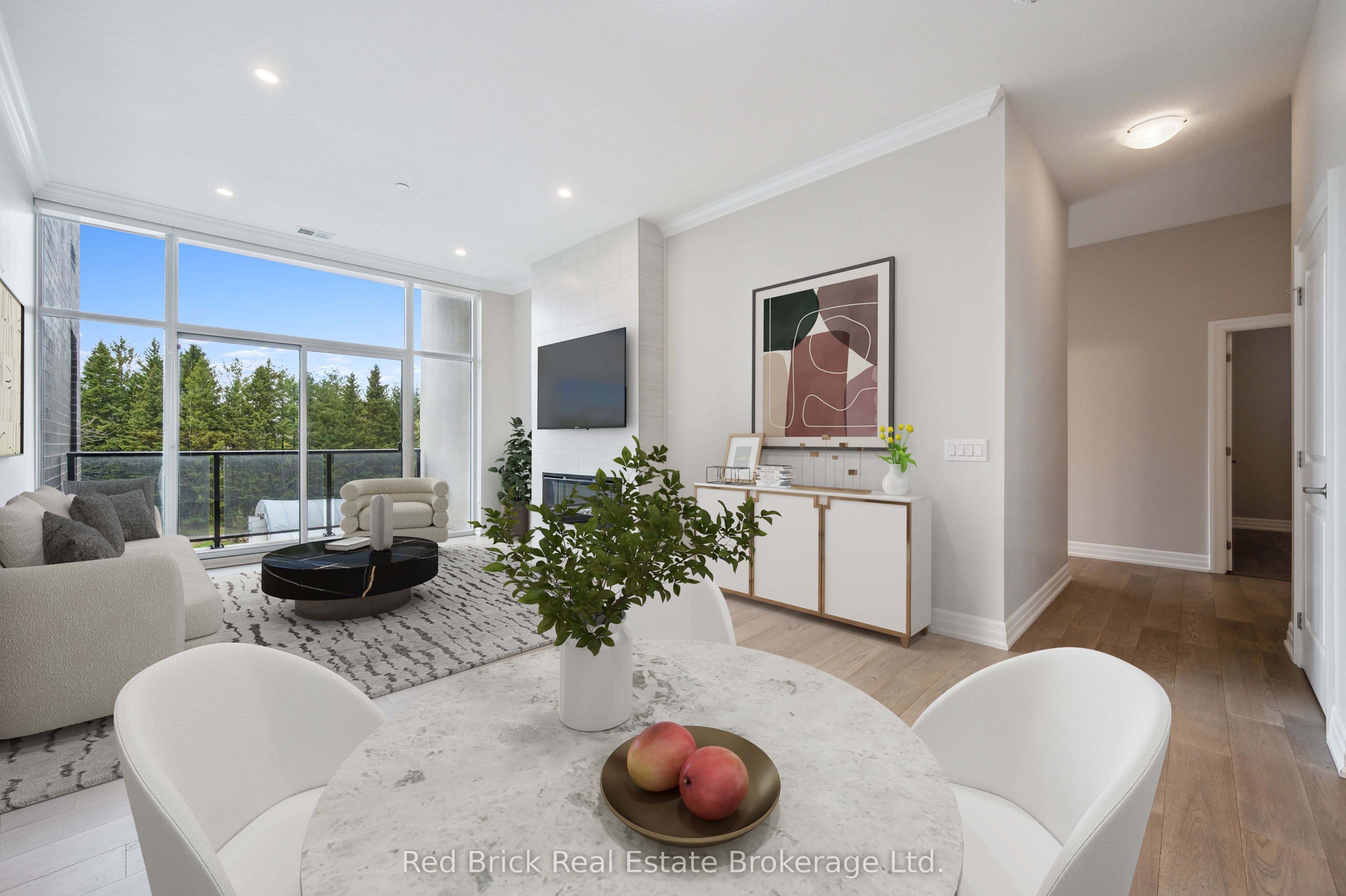 1880 Gordon St Property Photo 1