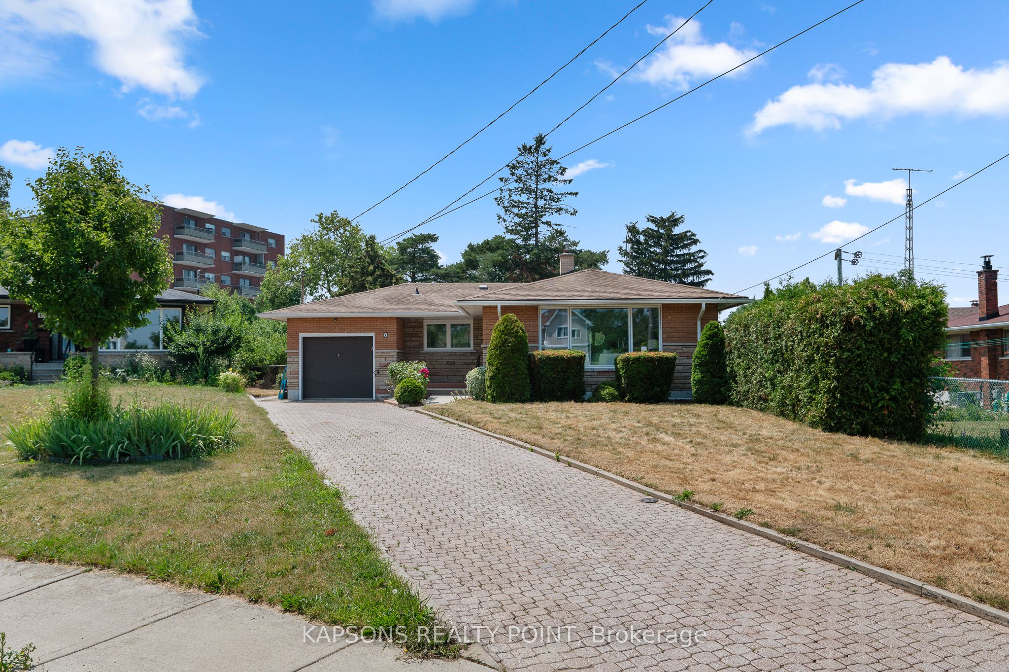 8 Starlight Ct Property Photo 1