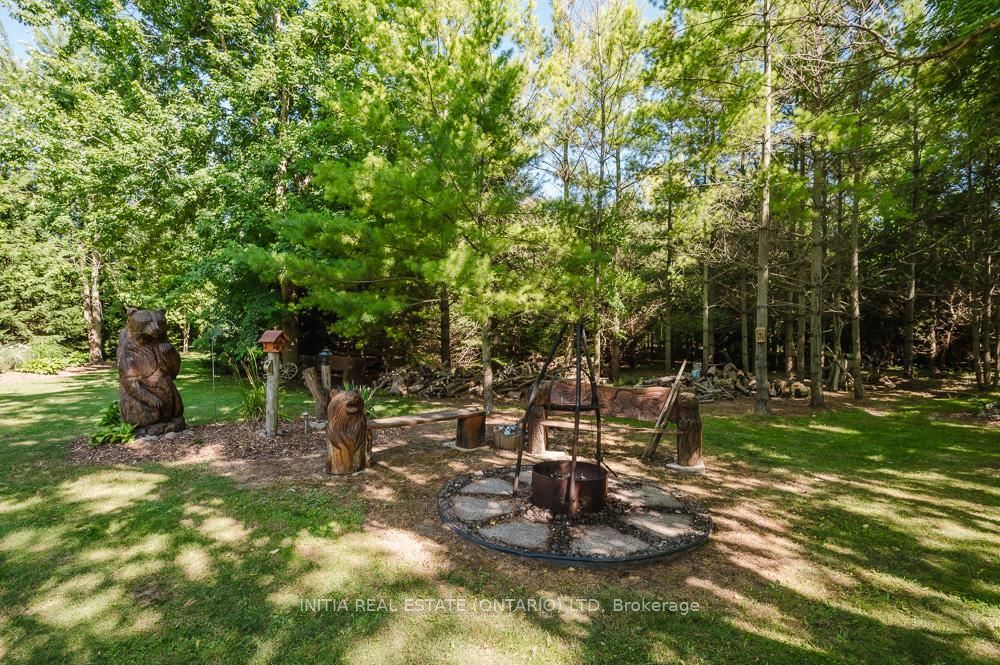 9450 Longwoods Road Property Photo 28