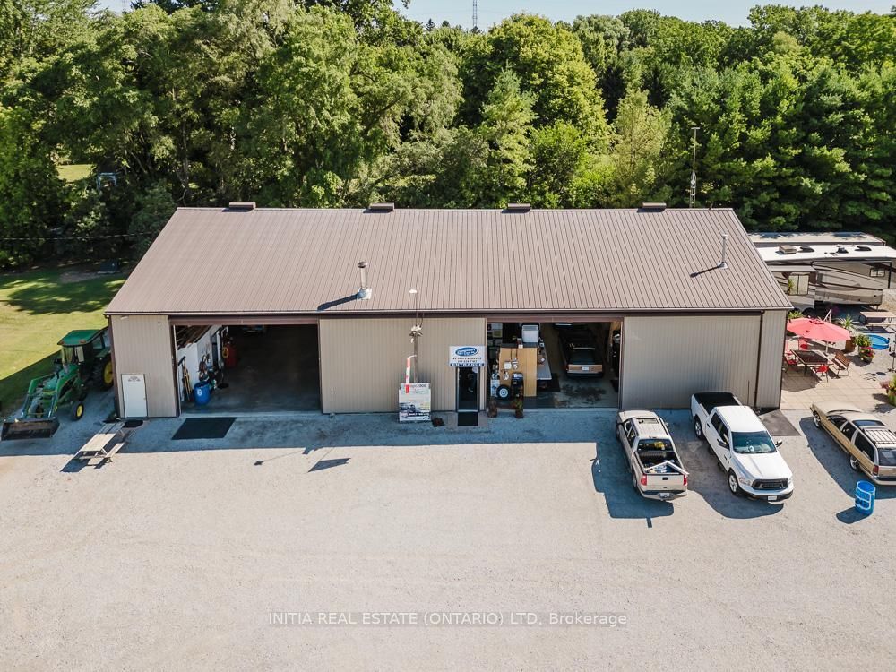 9450 Longwoods Road Property Photo 33