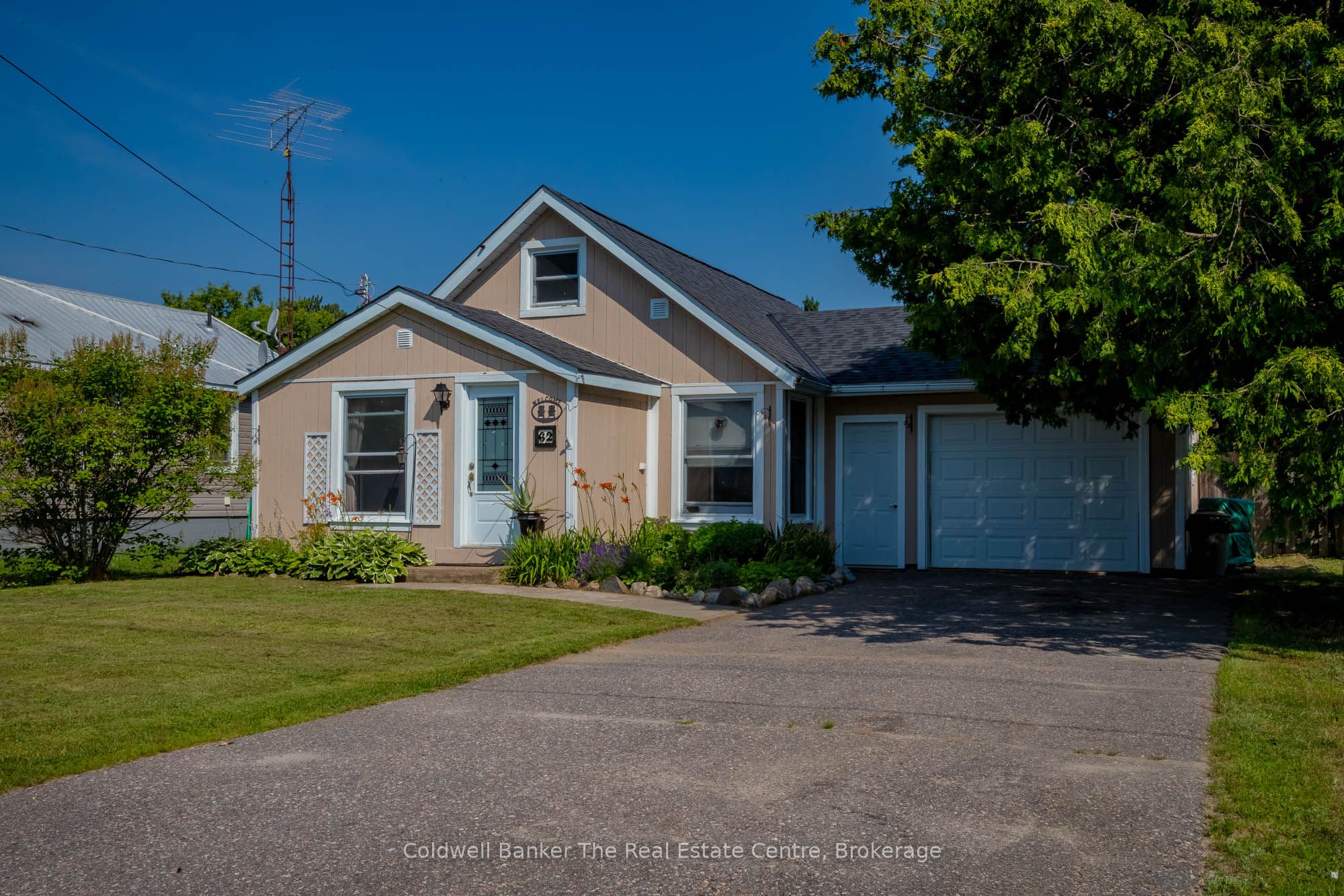 62 Riverside Avenue Property Photo 1