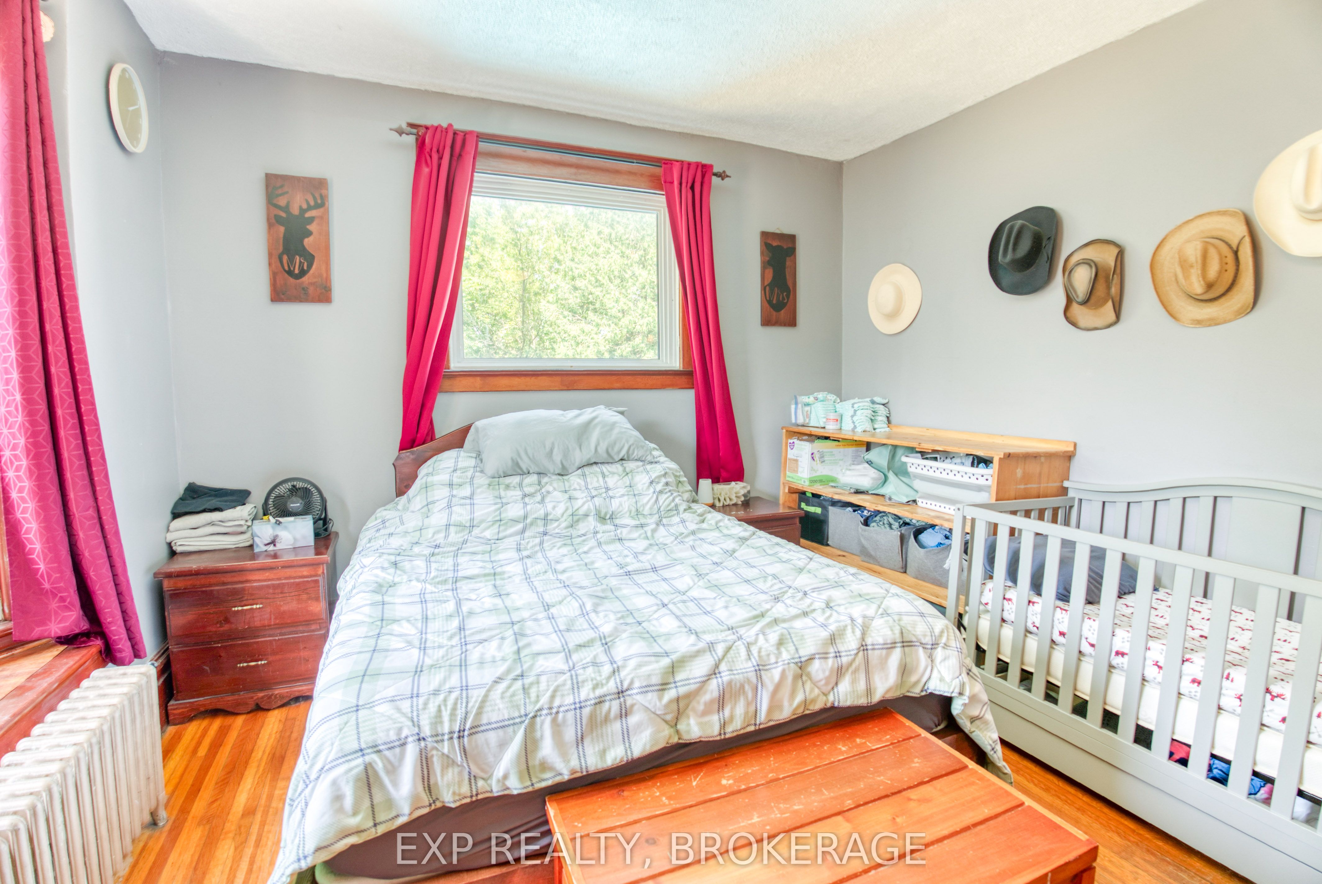 129 Dundas Street Property Photo 14