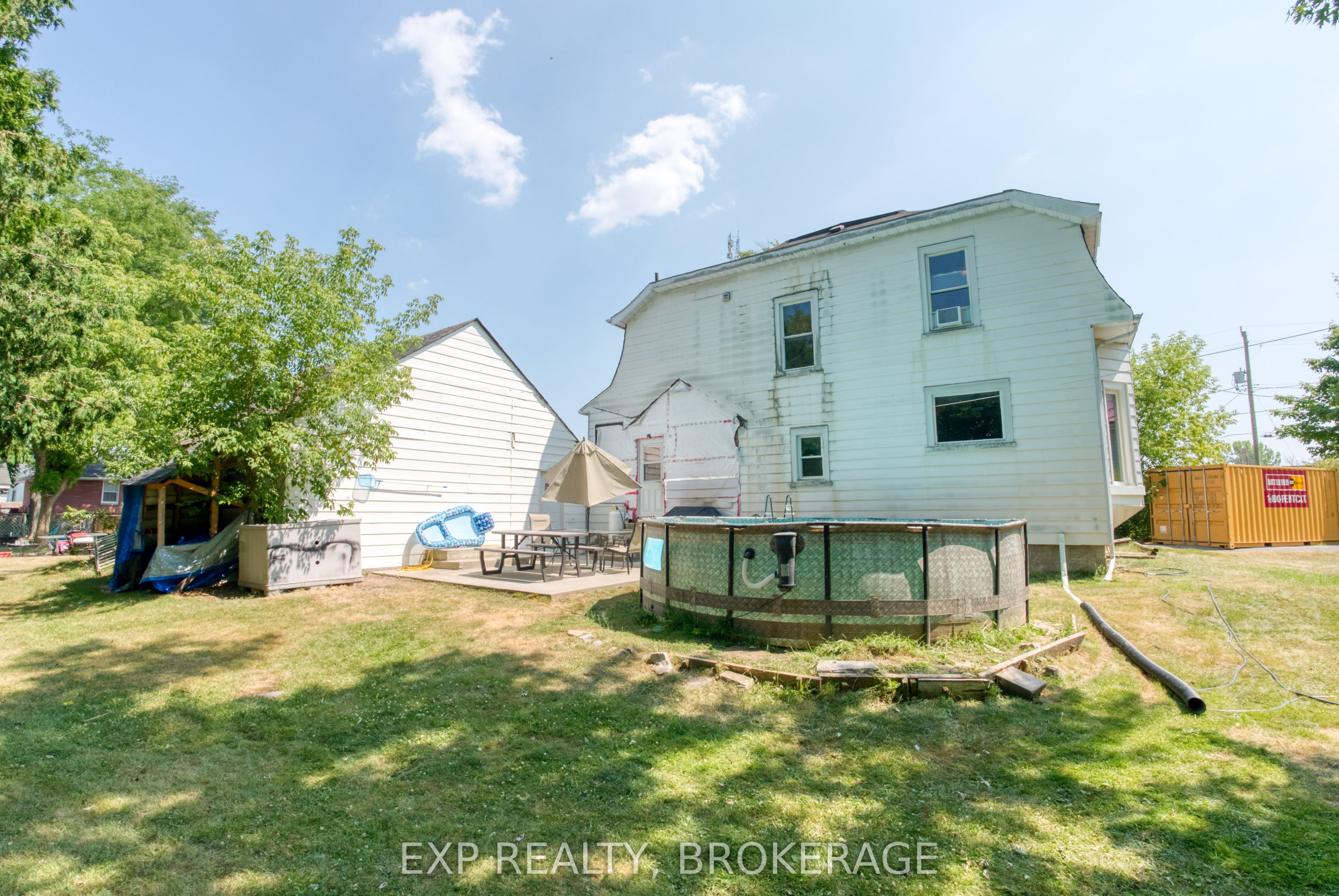 129 Dundas Street Property Photo 38