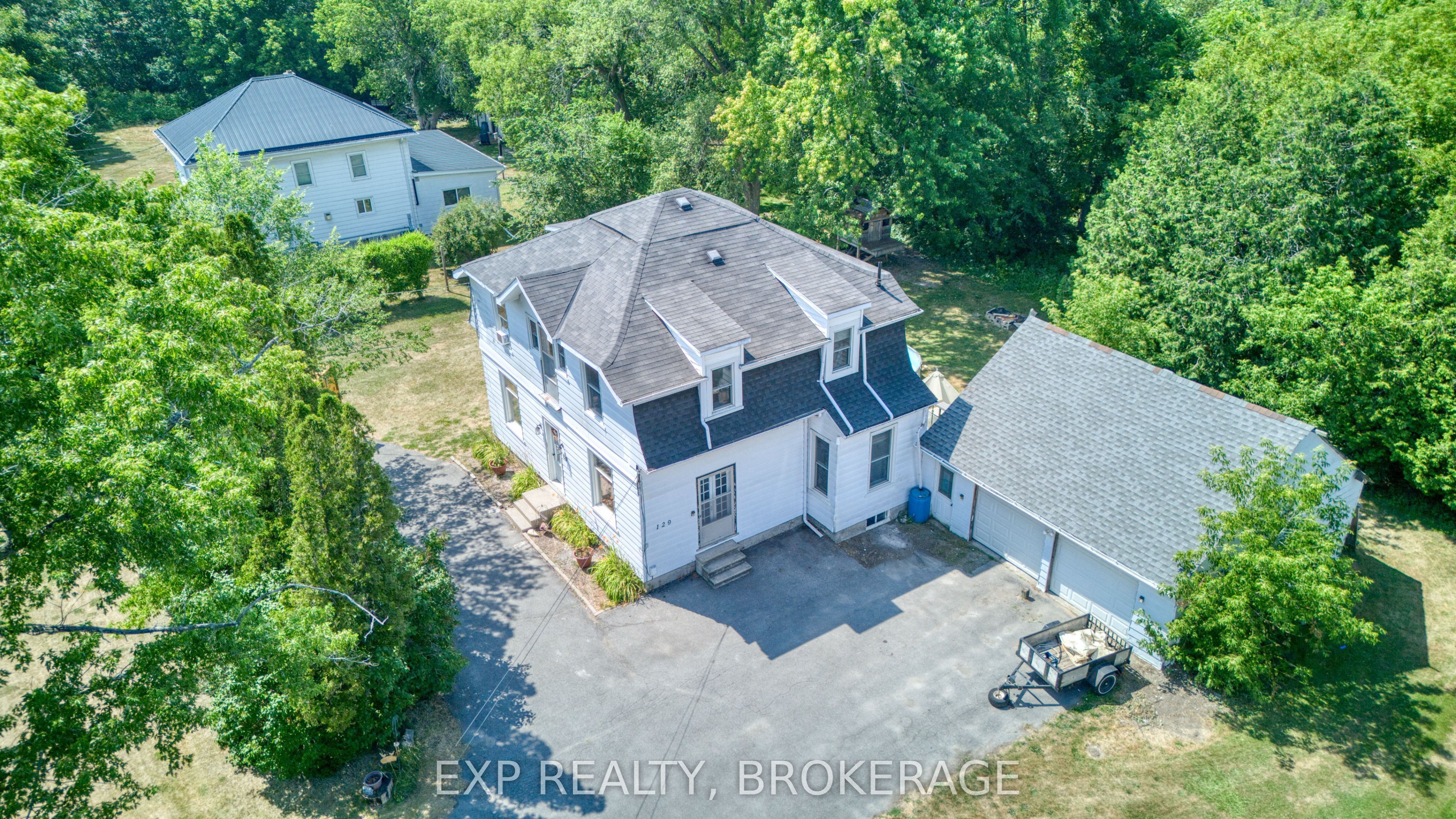 129 Dundas Street Property Photo 44