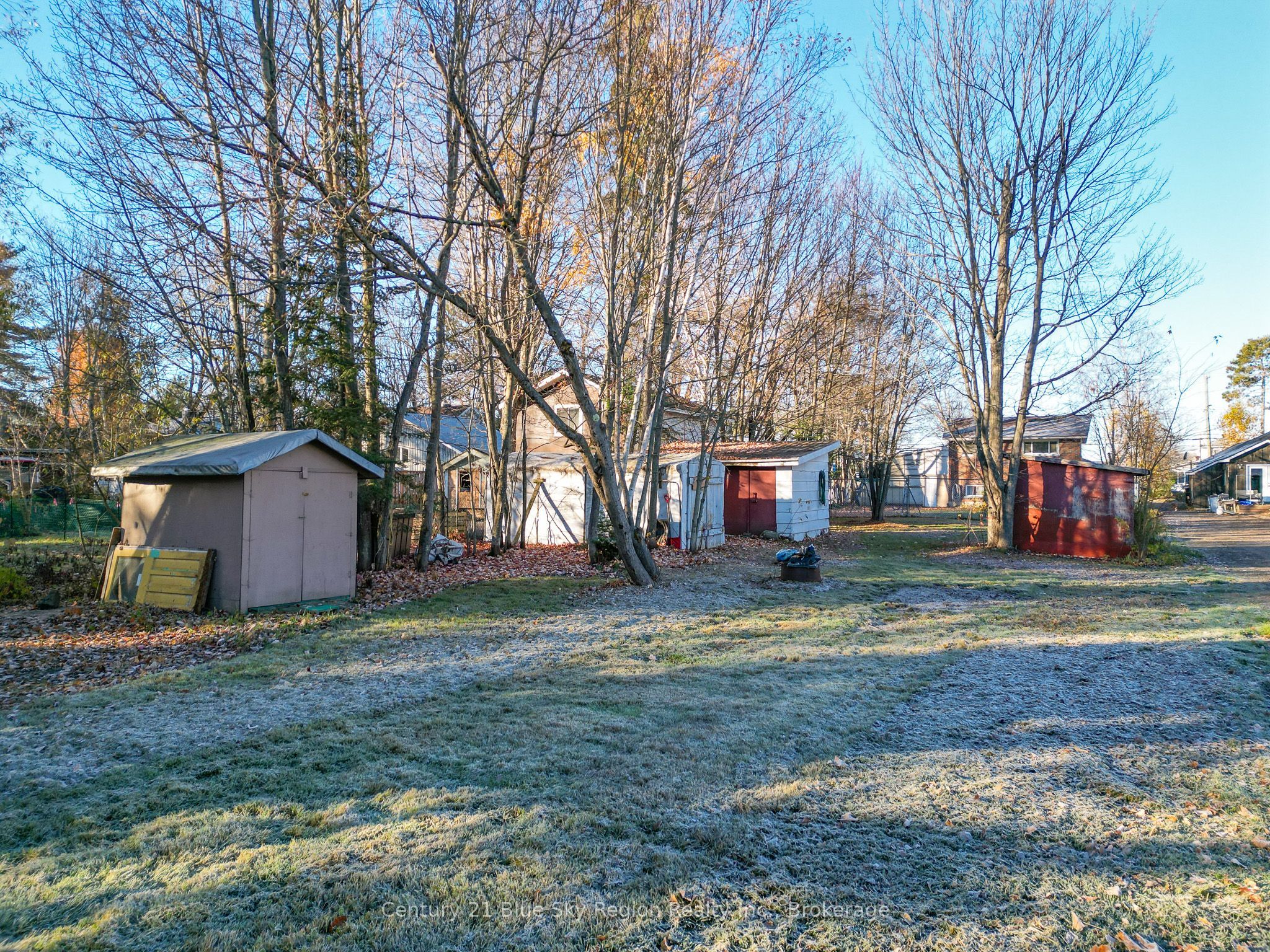 994 Premier Road Property Photo 40