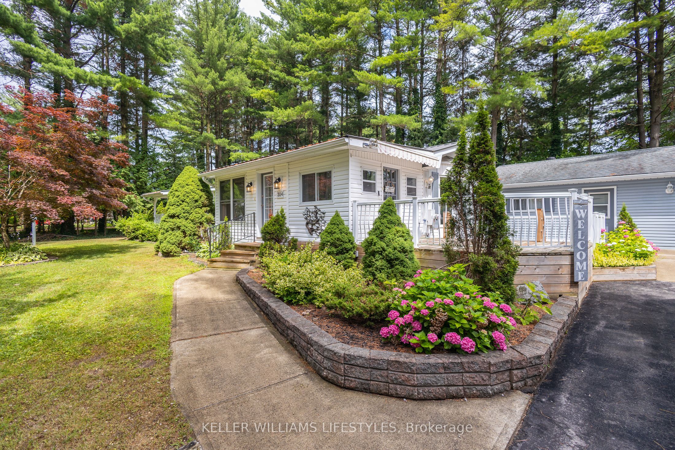 314 Black Spruce Dr Property Photo 1