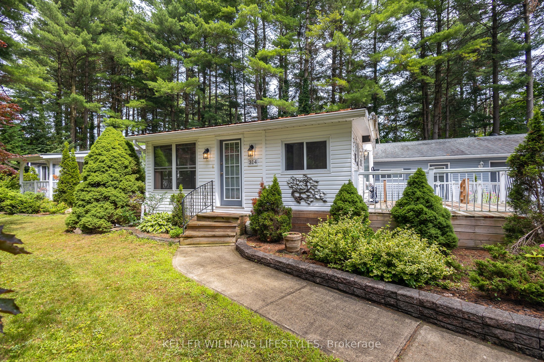 314 Black Spruce Drive Property Photo 2