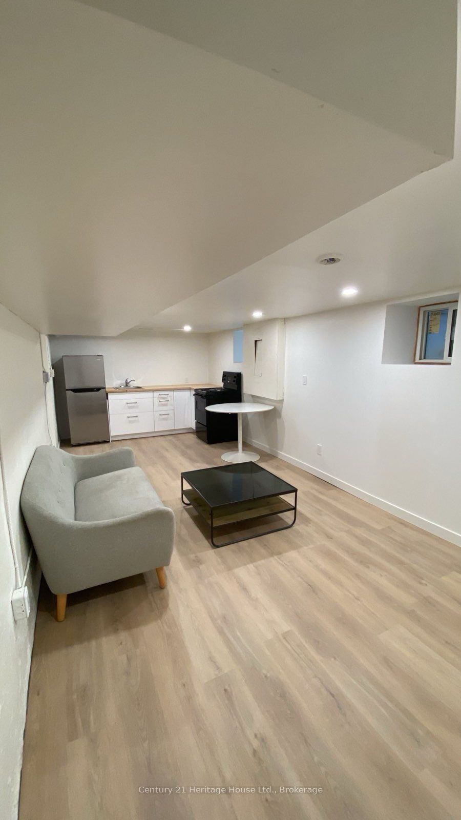 180 weber Street E A Property Photo 1