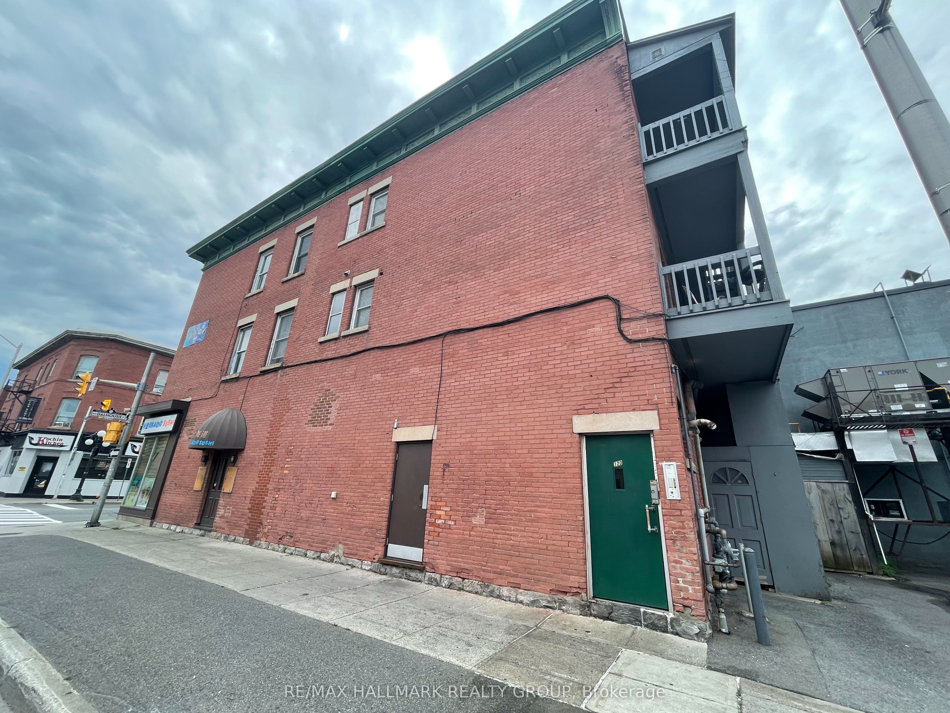 120 Murray Street 5