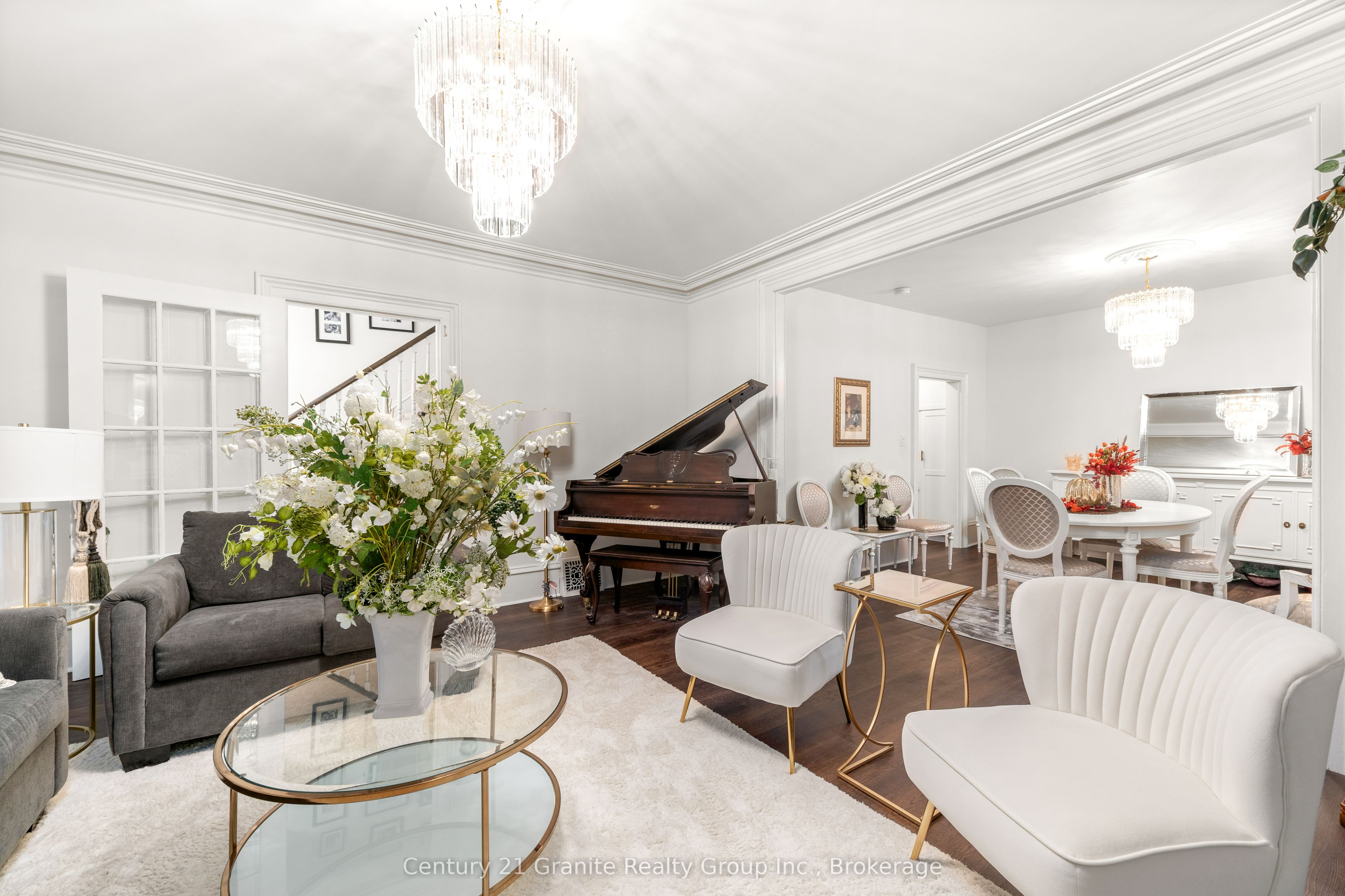 110 Bridge Street W Property Photo 13