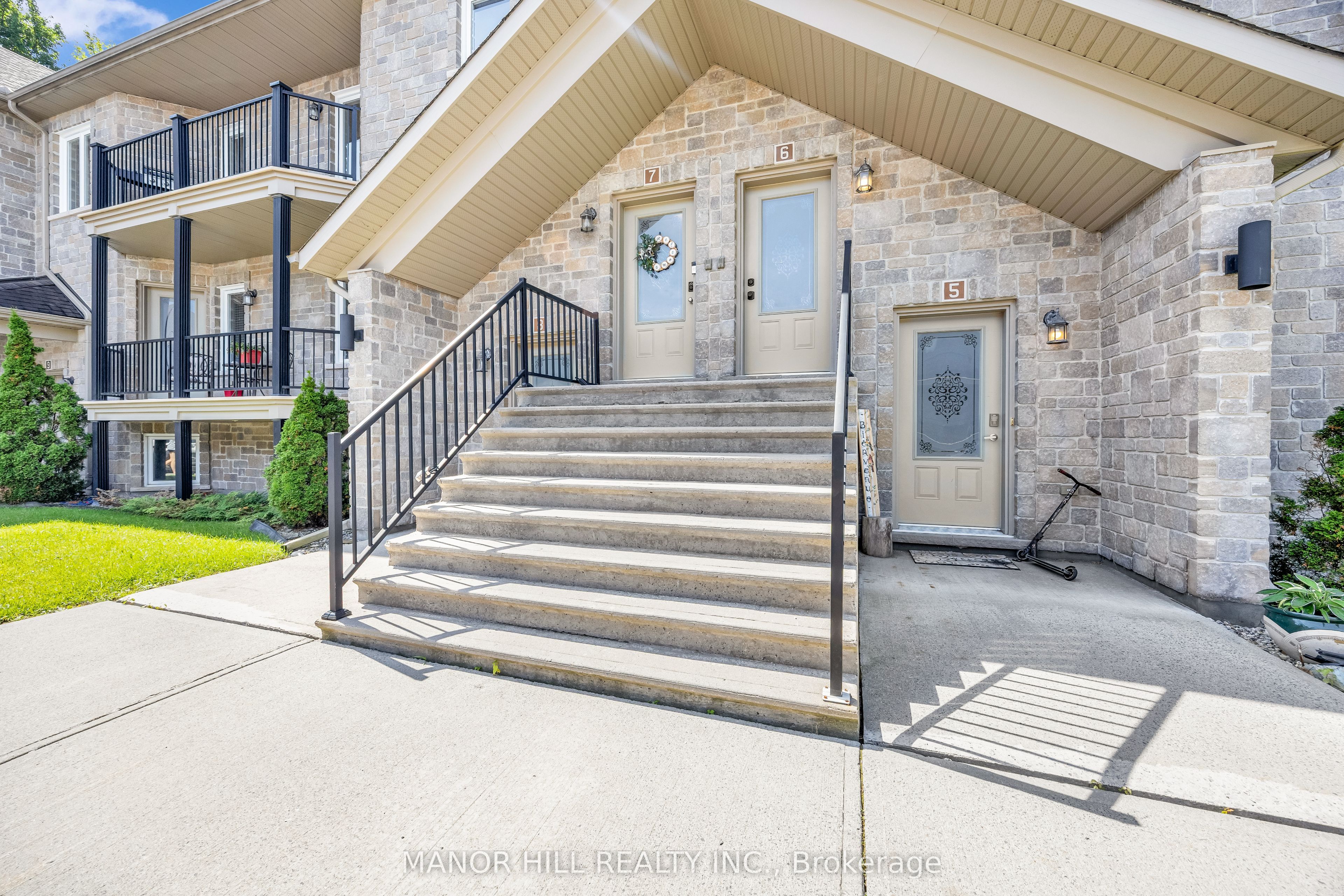39 Main Street 7 Property Photo 1