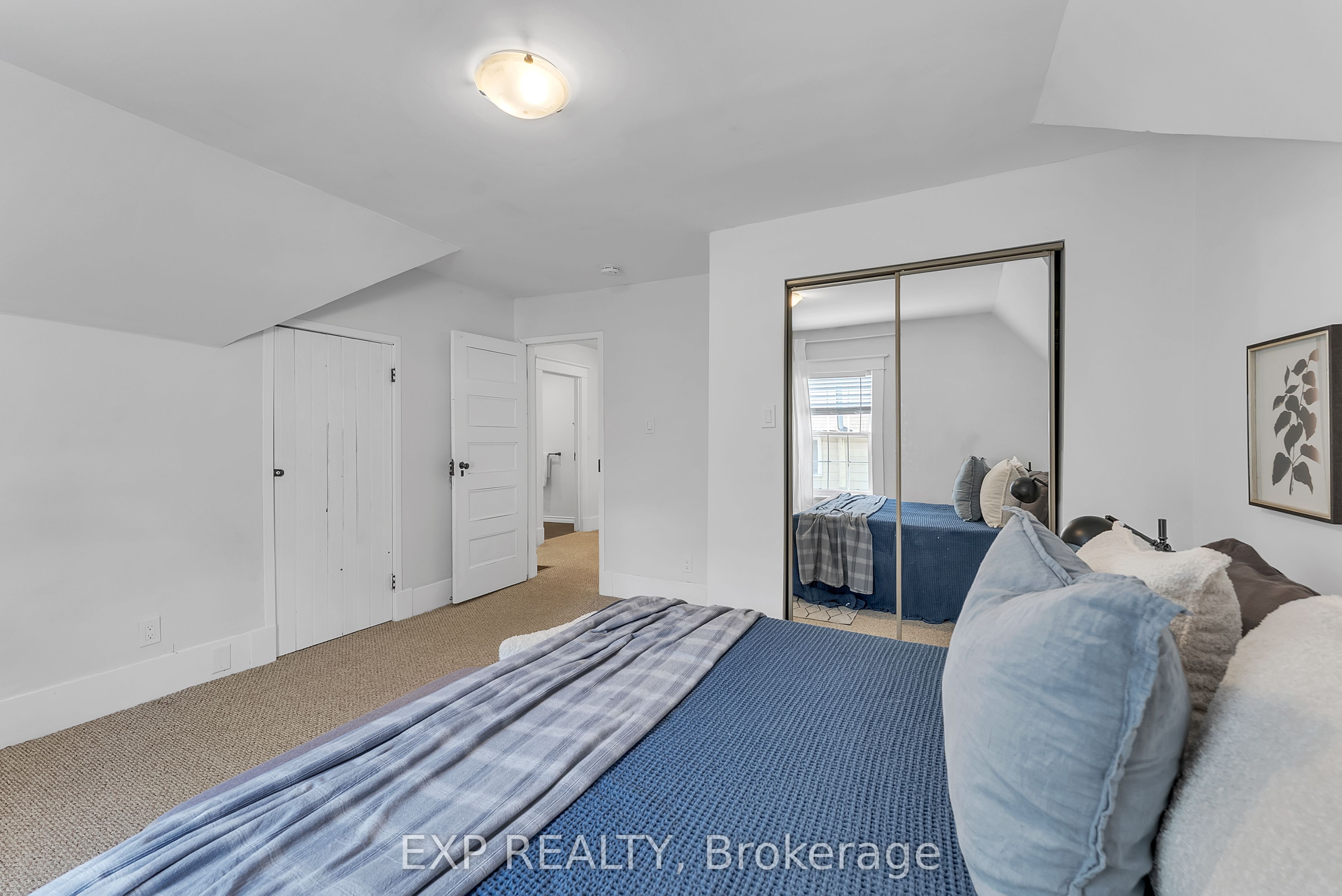 163 Queen Street Property Photo 25