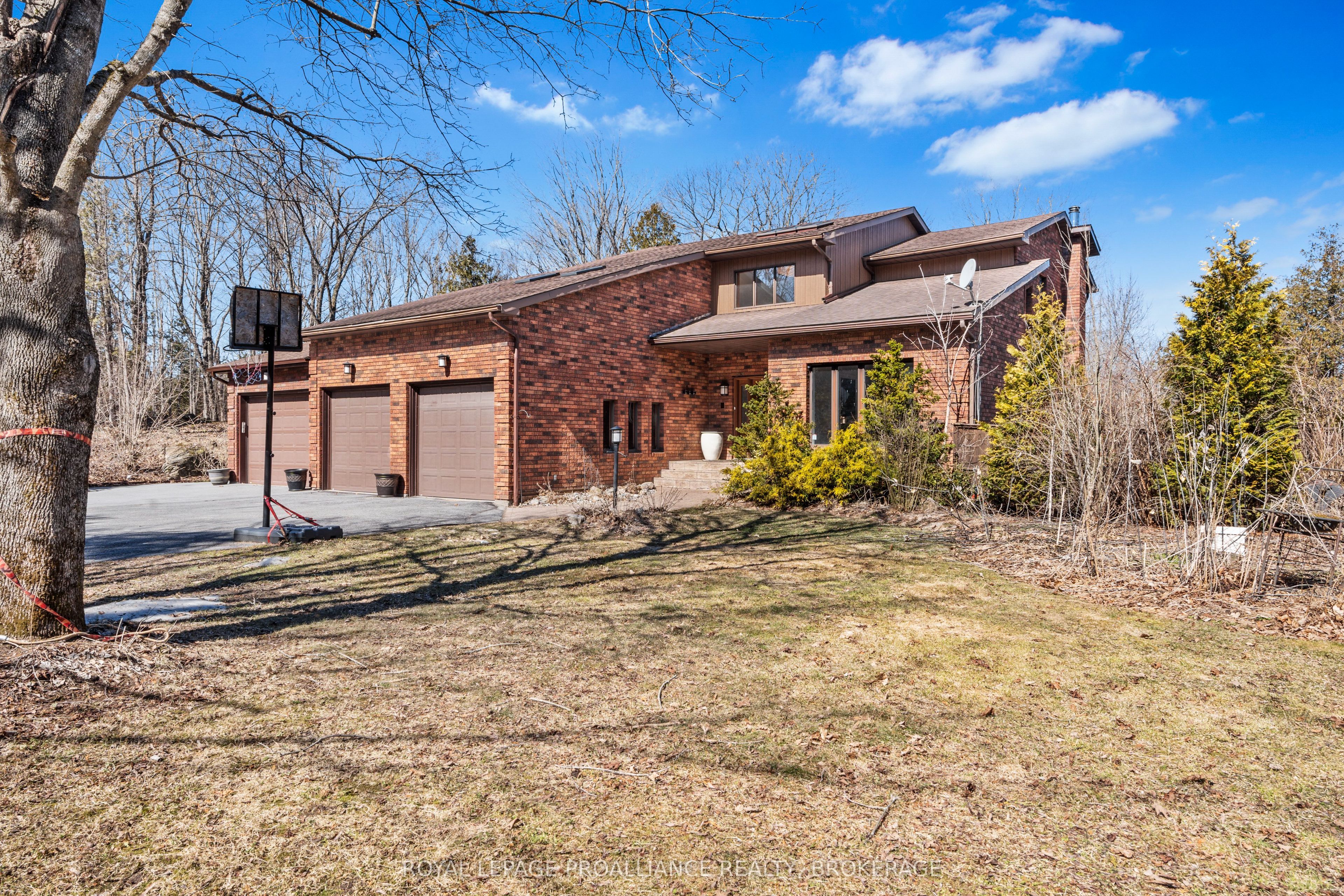 1059 Cedarwoods Drive Property Photo 1