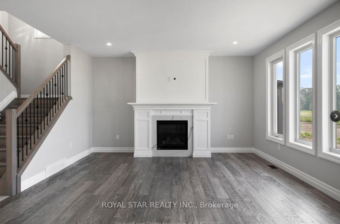 217 Cowan Ct Property Photo 1