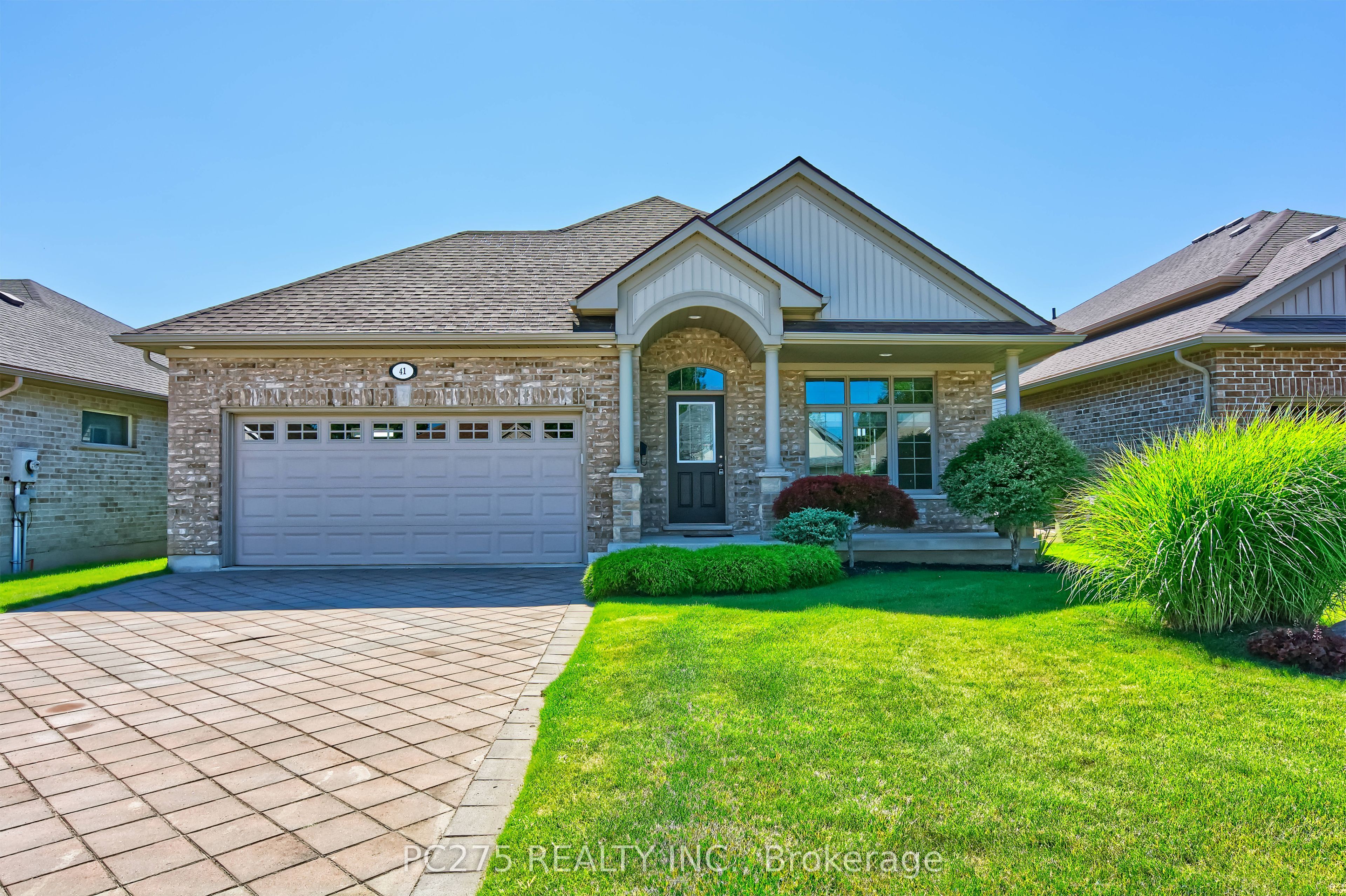 41 Park Place Property Photo 1