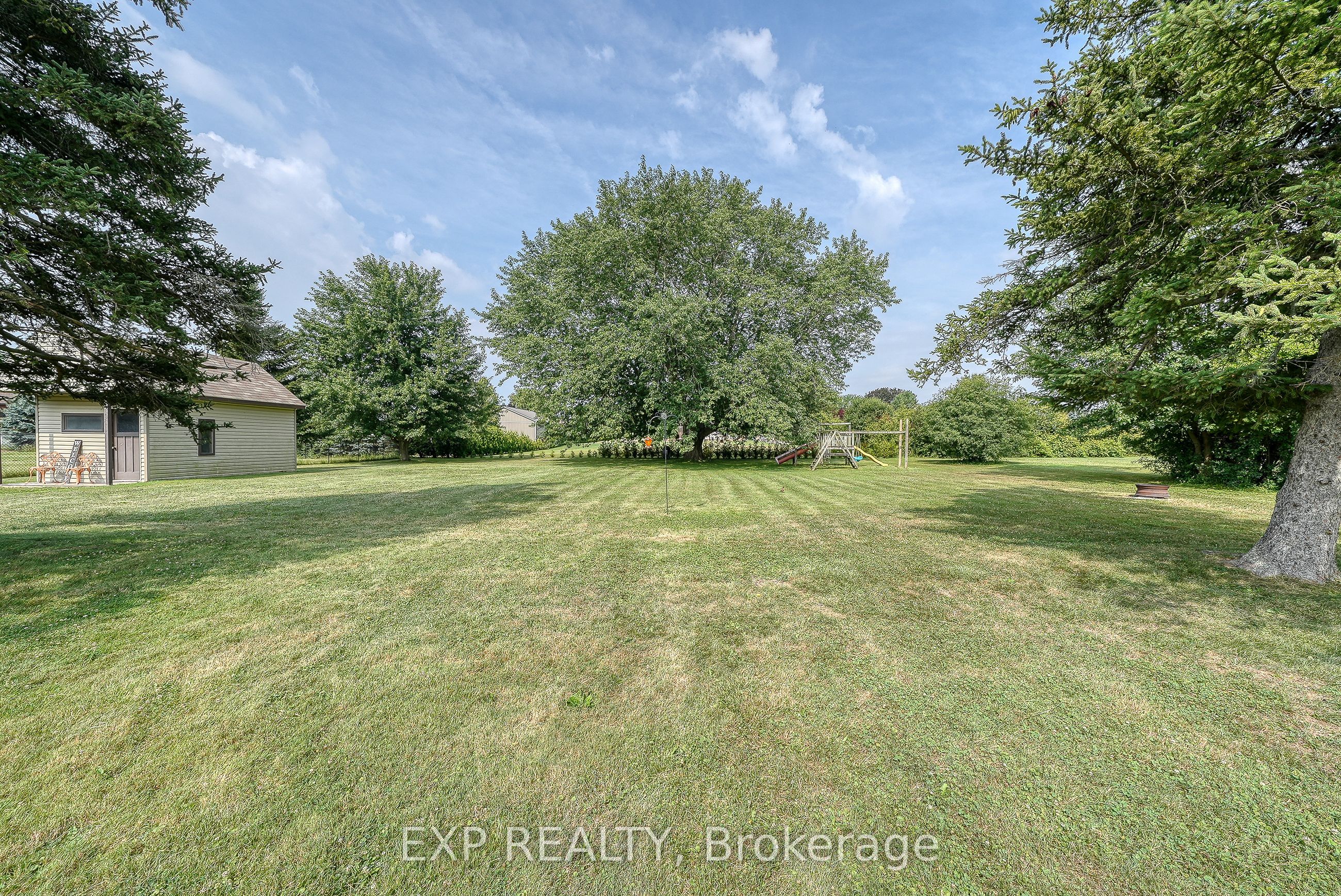 193 Centennial Avenue S Property Photo 32