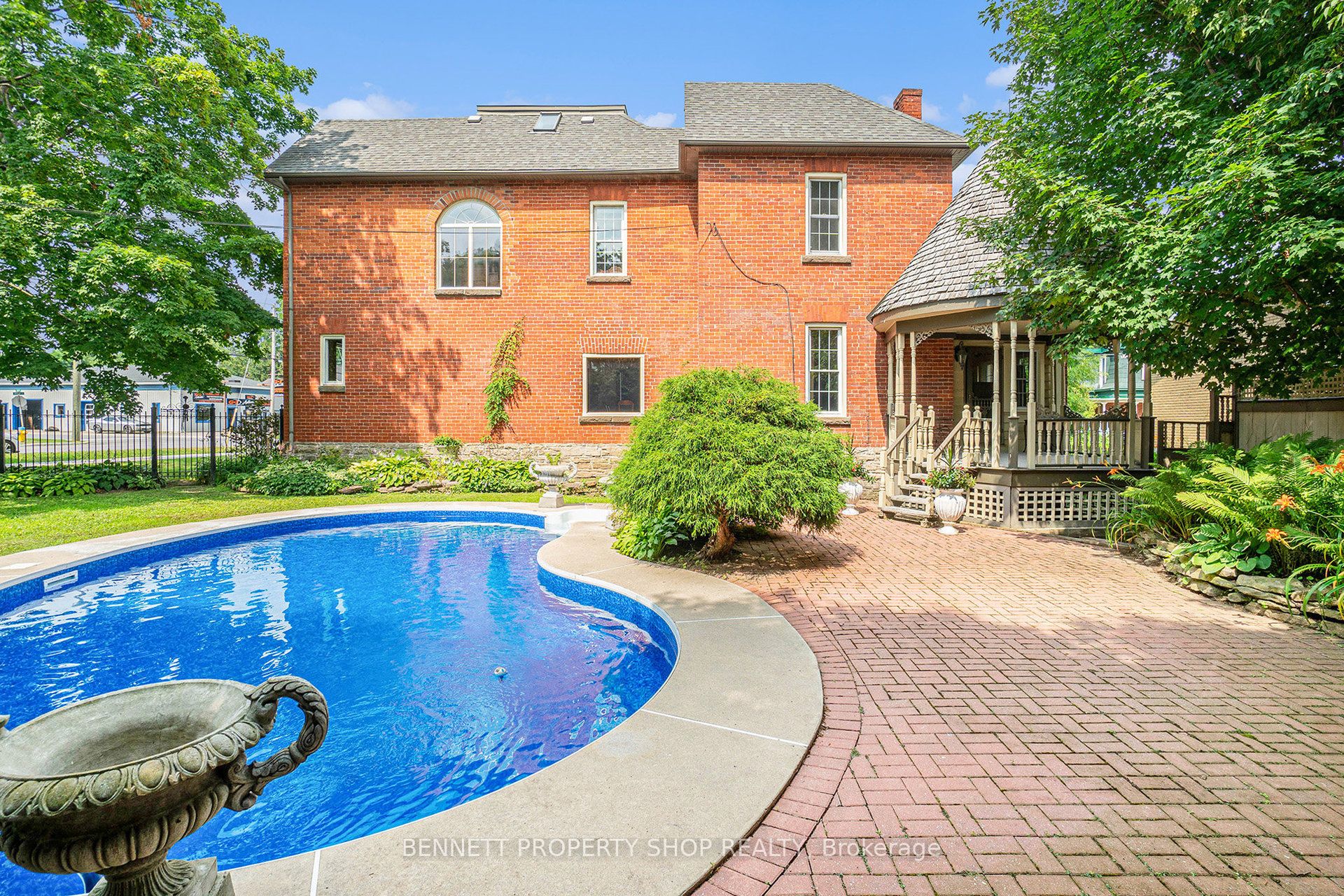 118 High Street Property Photo 1