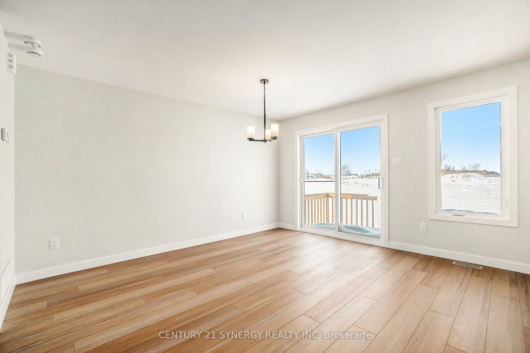 71 Villeneuve Street Property Photo 10