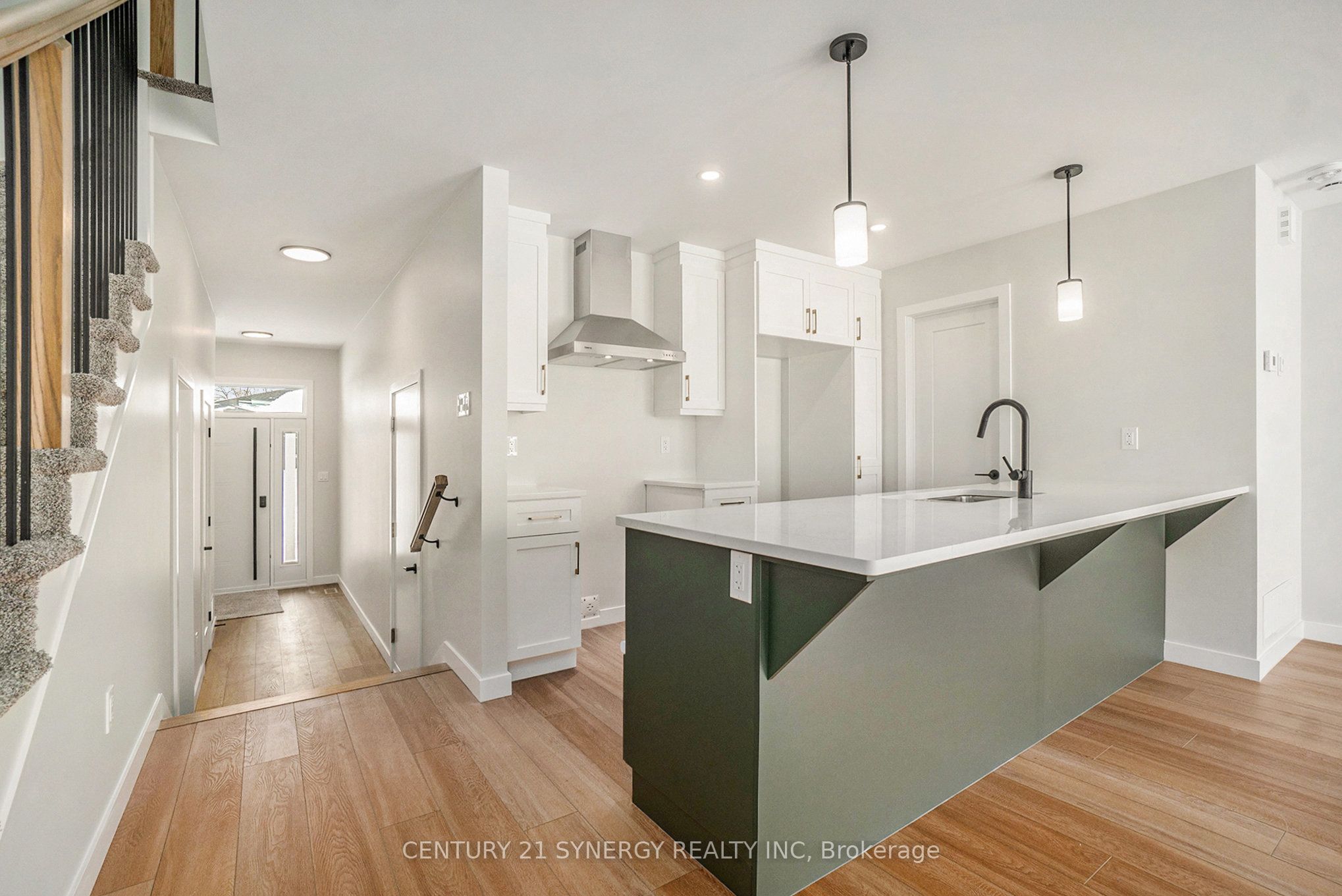 71 Villeneuve Street Property Photo 17