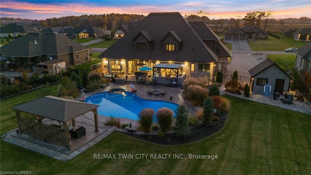 24 Tedley Boulevard Property Photo 2