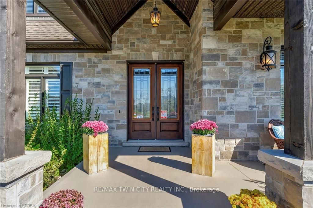 24 Tedley Boulevard Property Photo 11