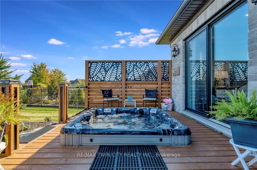 24 Tedley Boulevard Property Photo 36