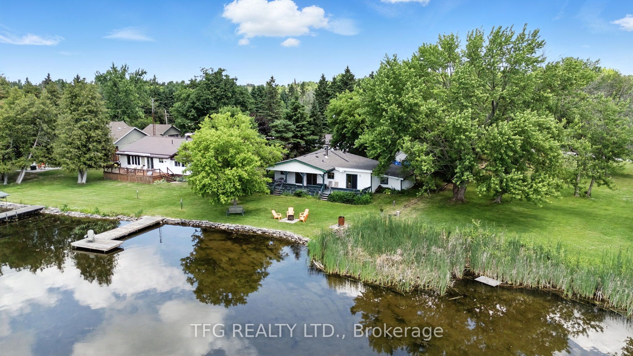 112 Cedar Shores Drive Property Photo 1