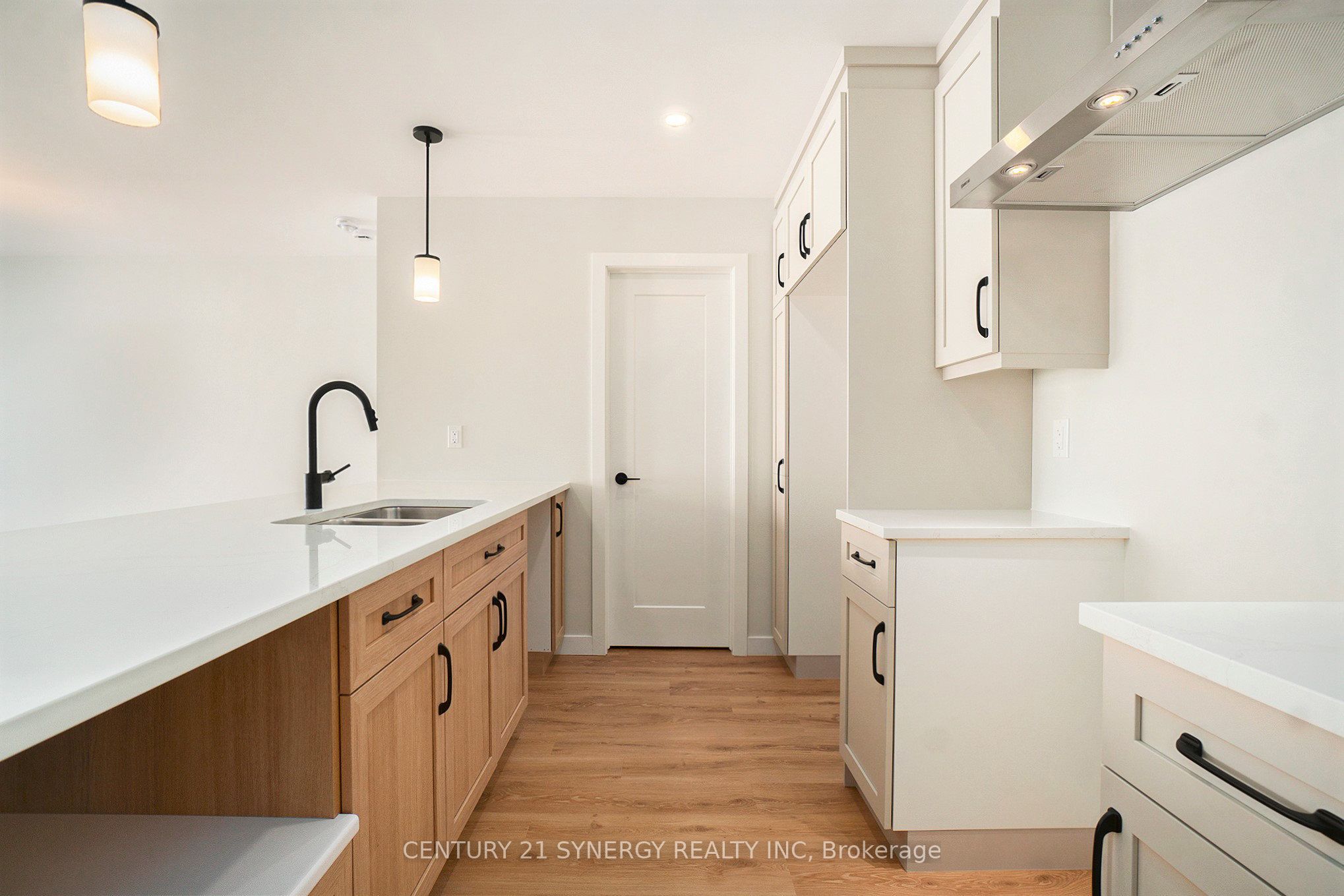 69 Villeneuve Street Property Photo 6