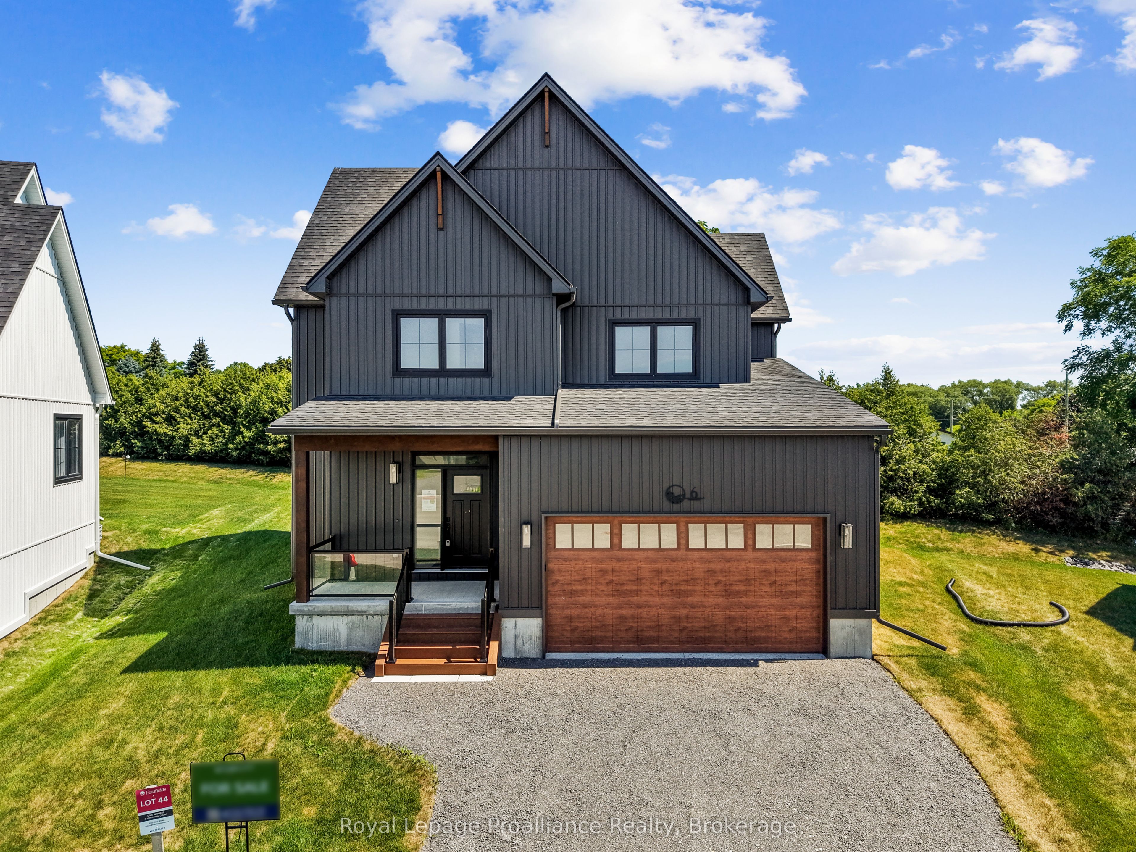 6 Merriman Court Property Photo 1