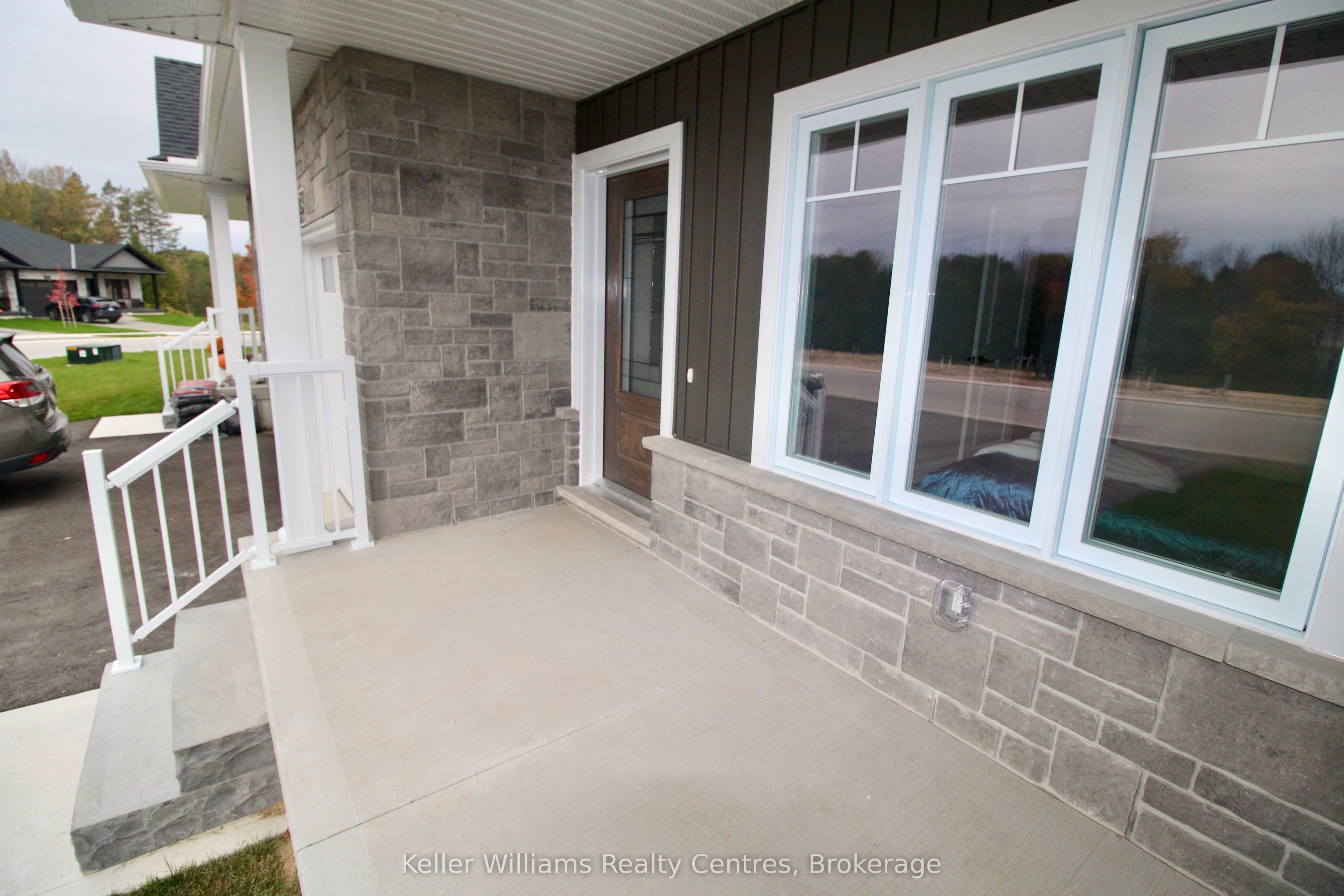 734 18th Street Property Photo 2