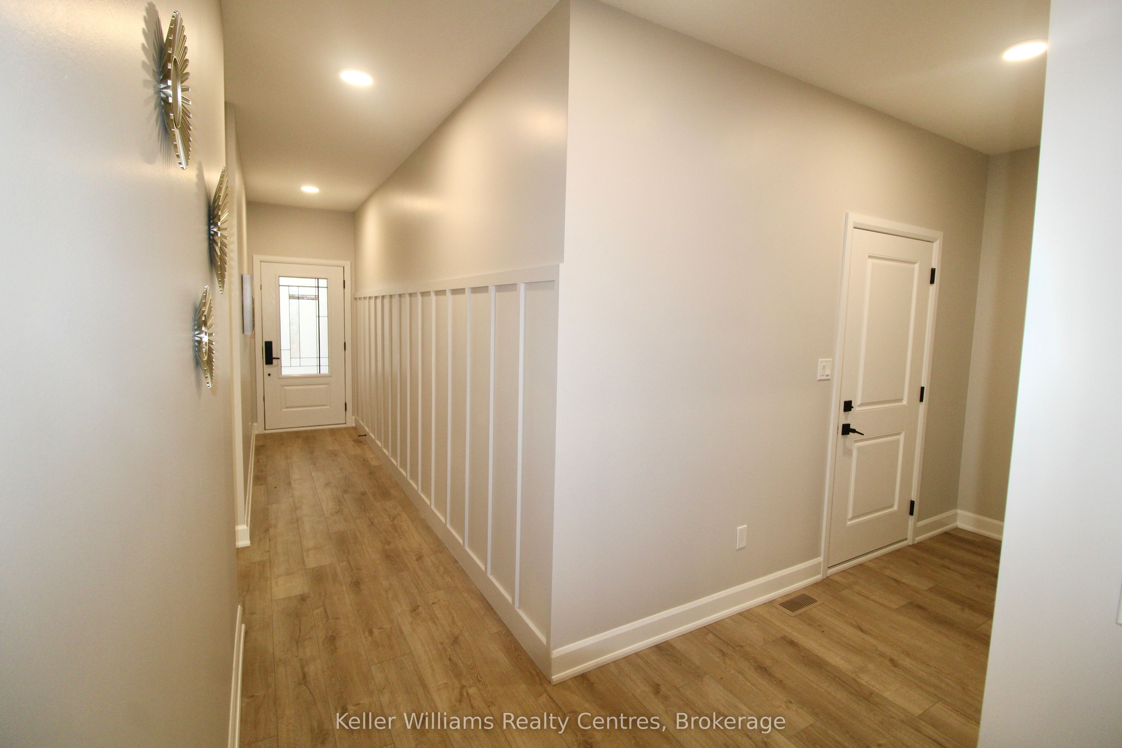 734 18th Street Property Photo 3