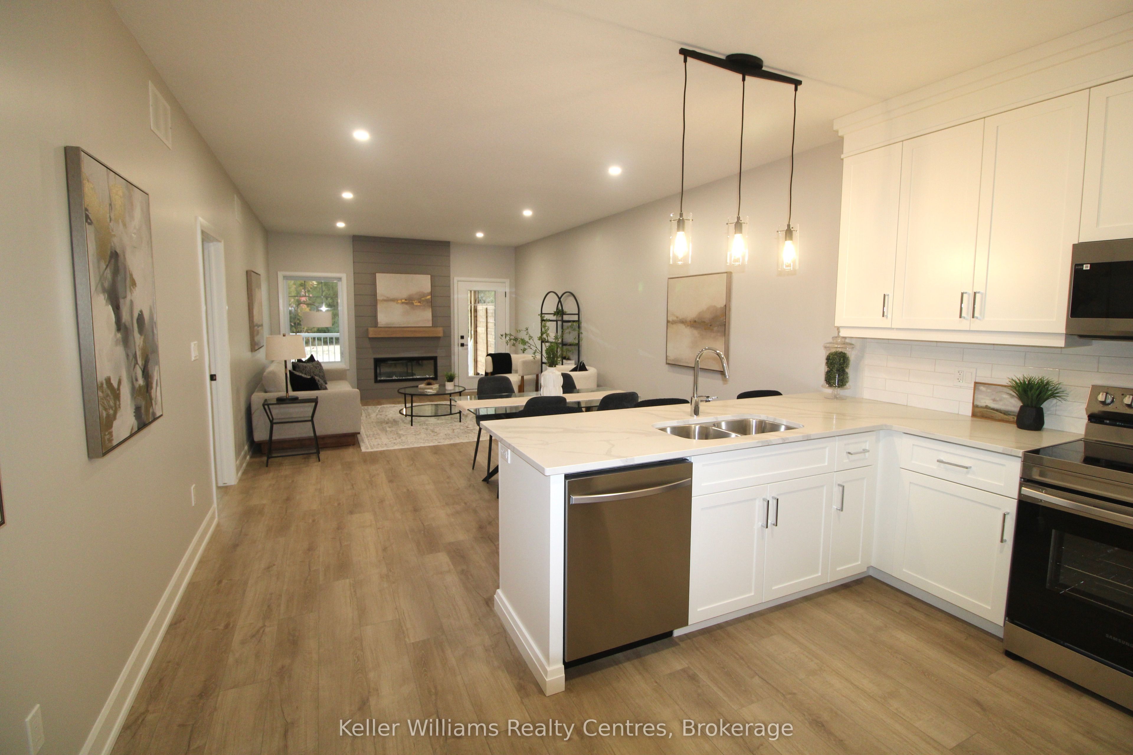 734 18th Street Property Photo 7