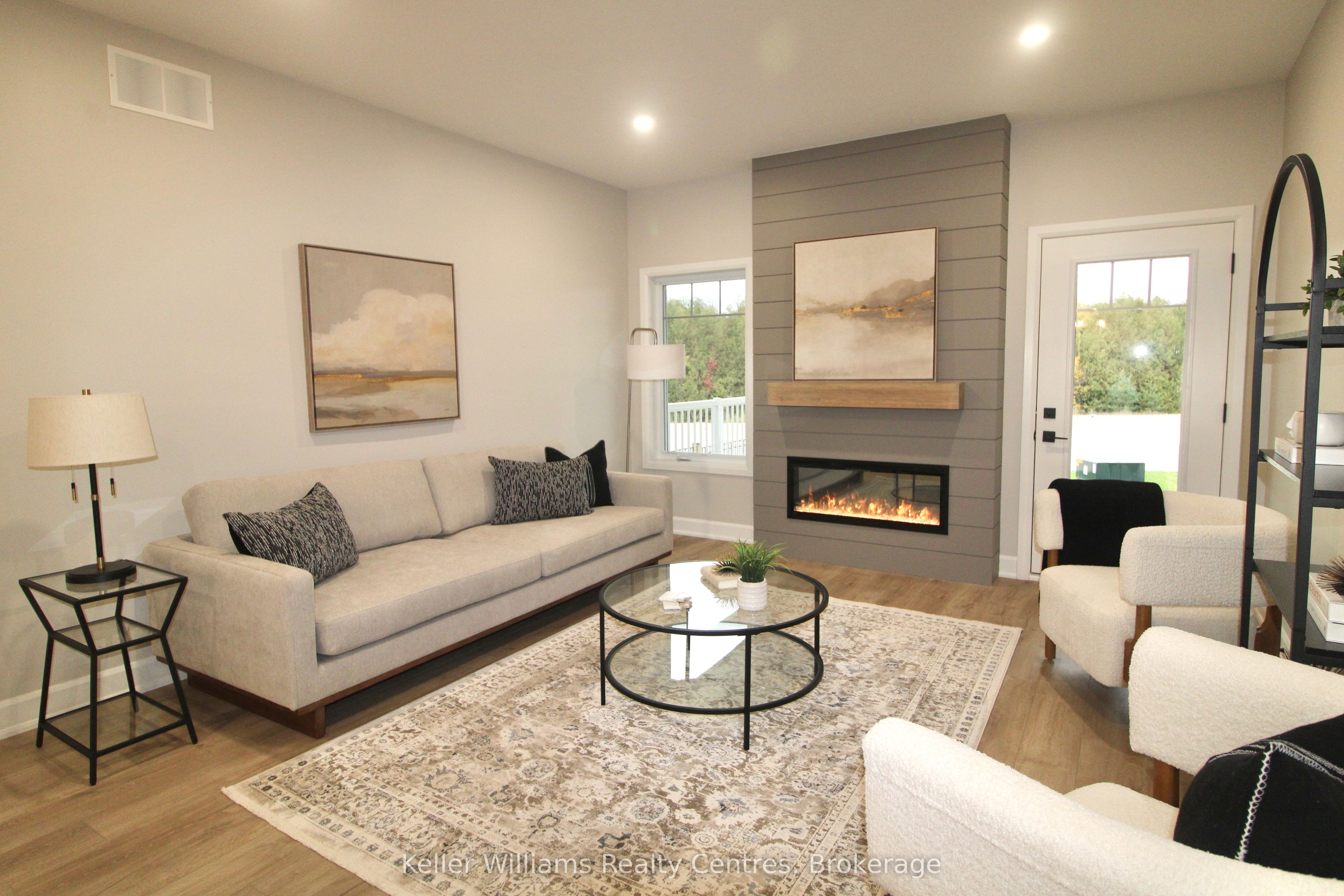 734 18th Street Property Photo 10