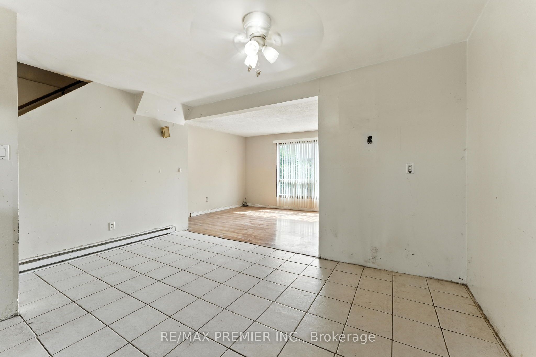 164e Henry Street Property Photo 10