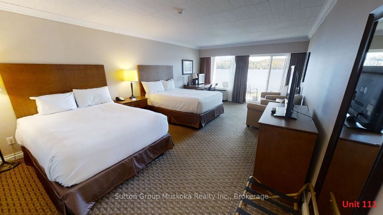 1235 Deerhurst Drive Unit 111 Property Photo 1