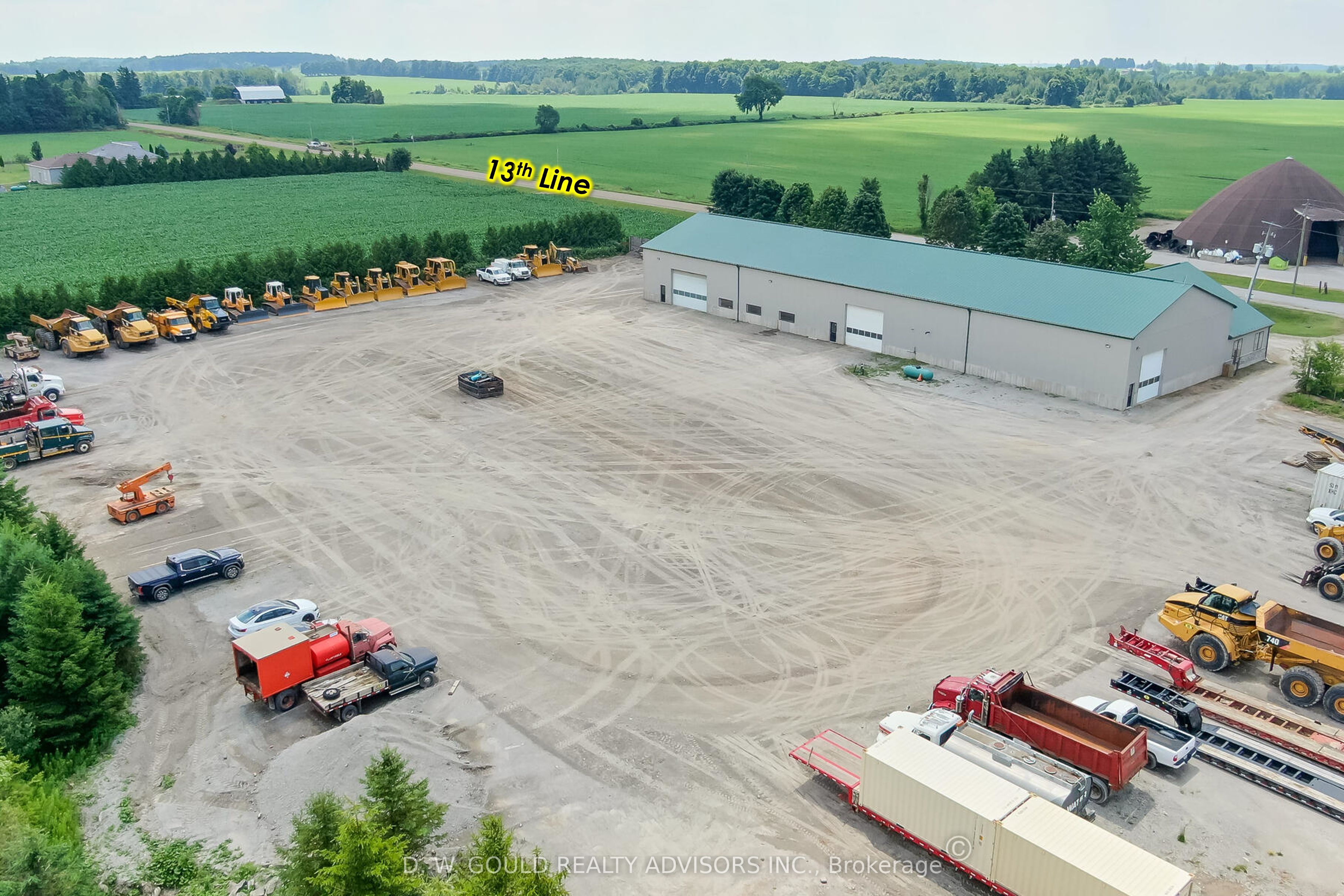 191279 Thirteen Line Property Photo 2