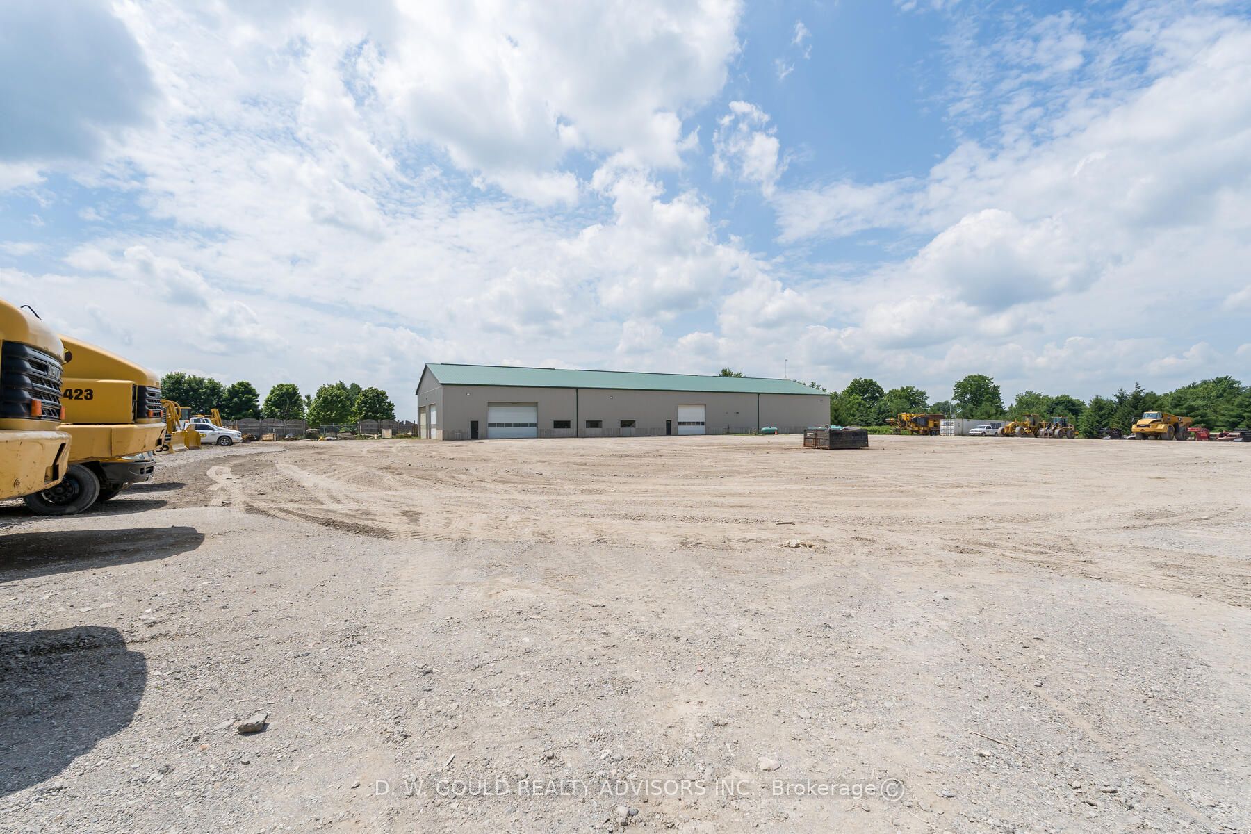 191279 Thirteen Line Property Photo 12