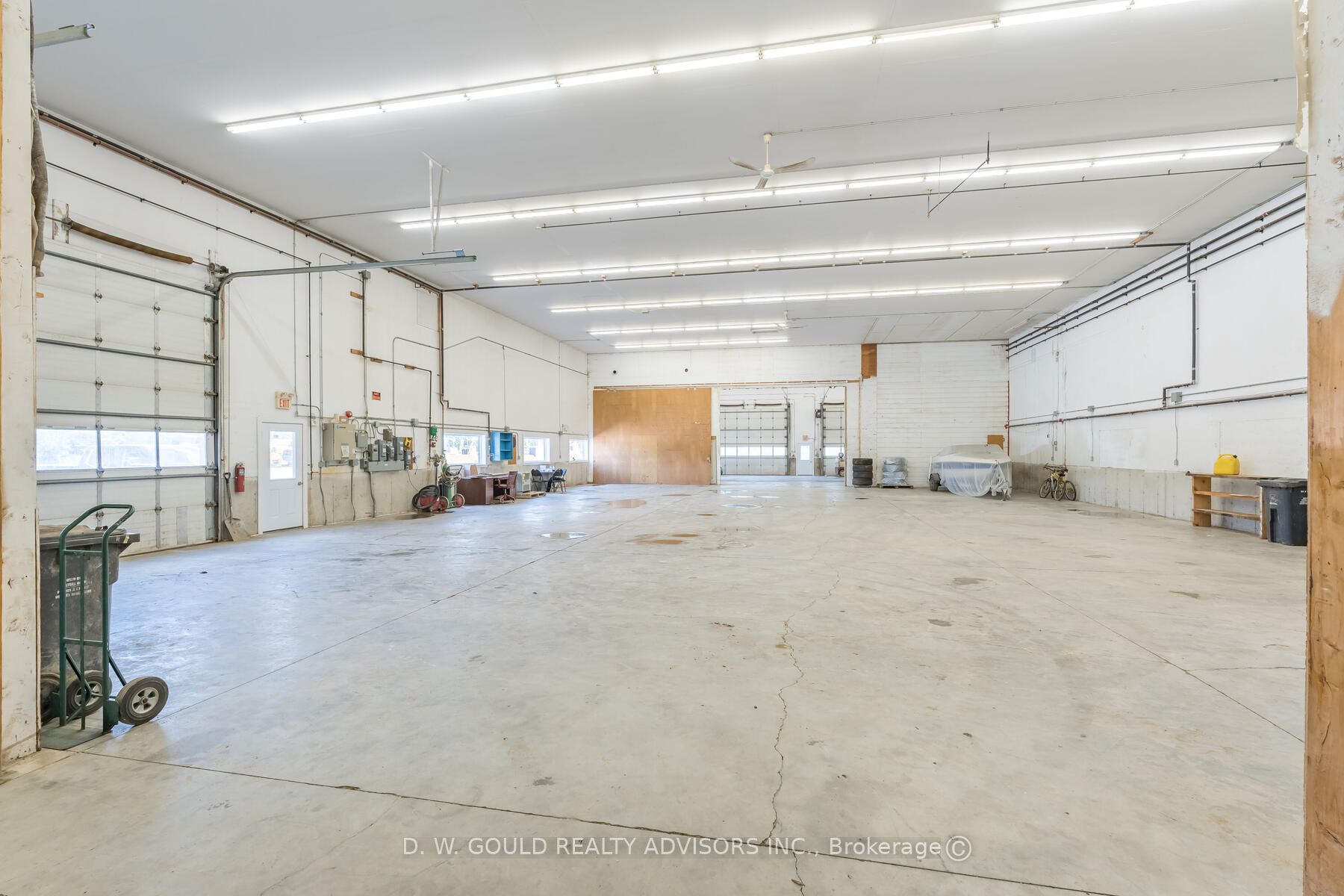 191279 Thirteen Line Property Photo 17