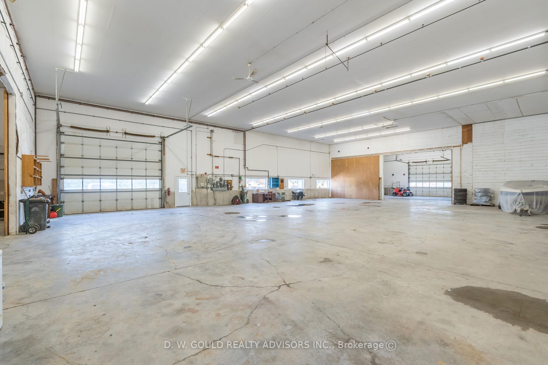 191279 Thirteen Line Property Photo 18