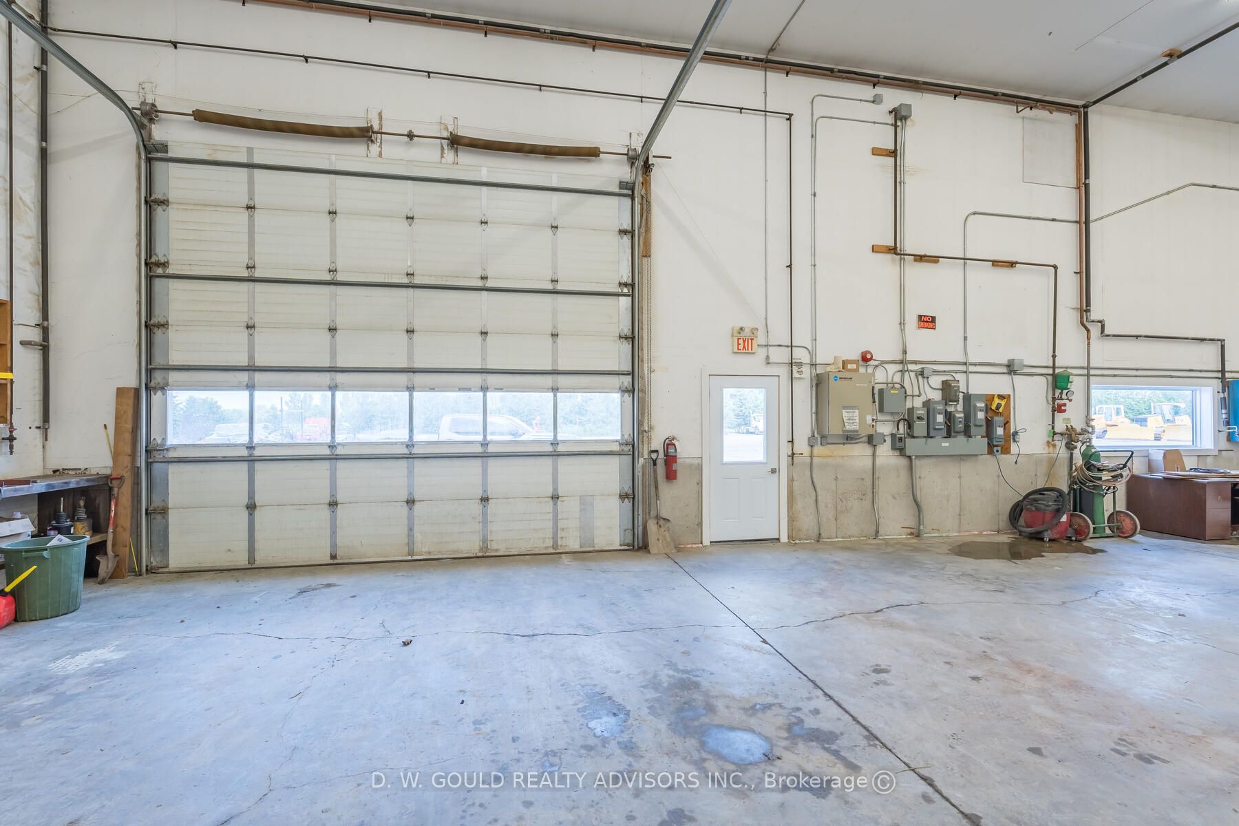 191279 Thirteen Line Property Photo 23