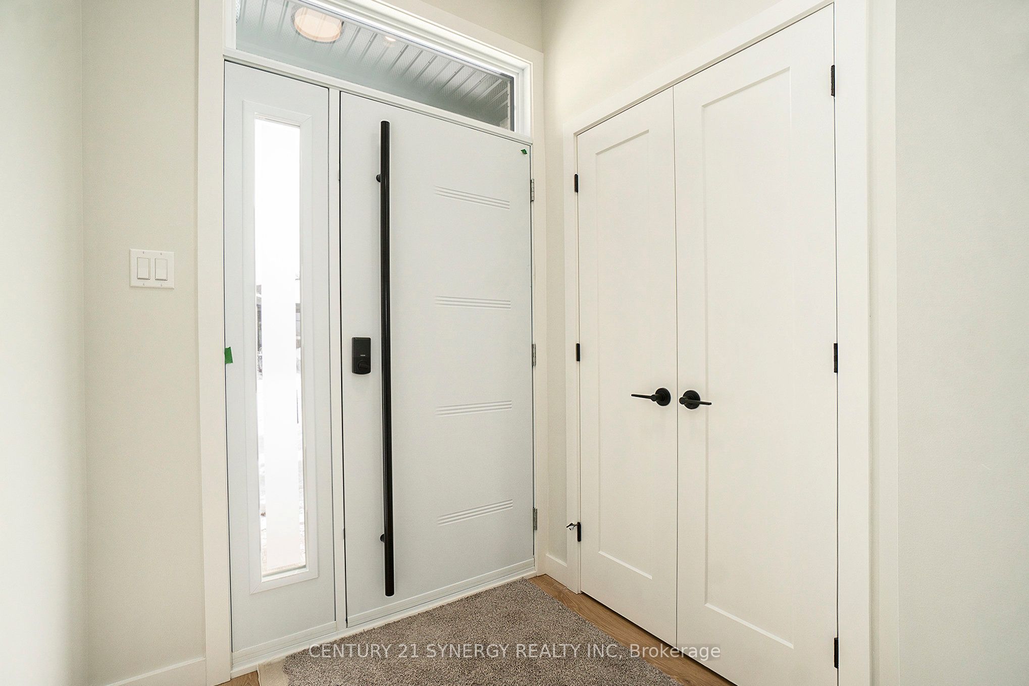 65 Villeneuve Street Property Photo 3