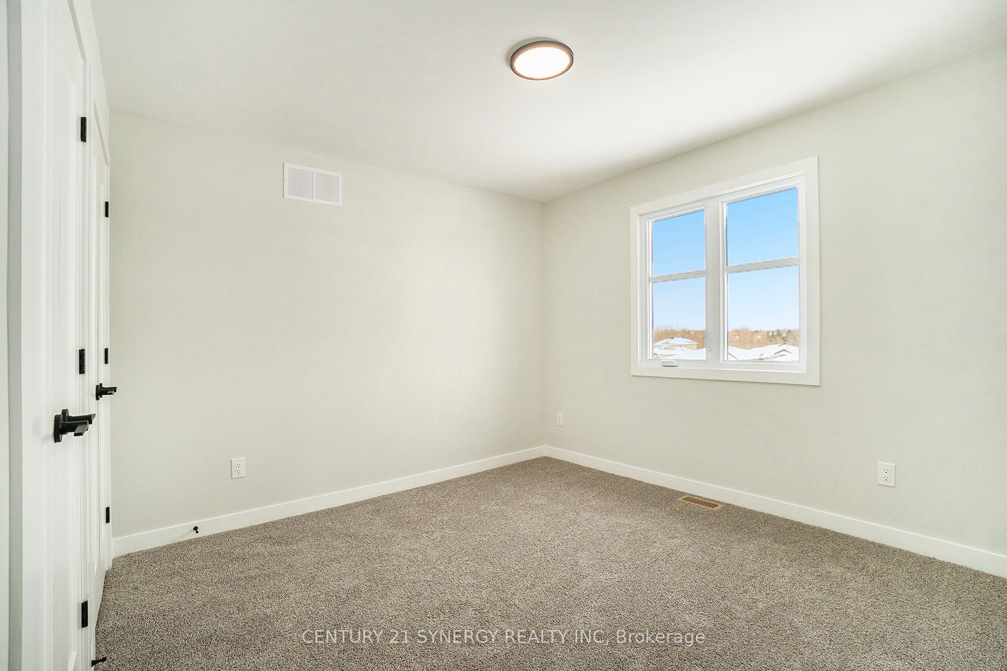 65 Villeneuve Street Property Photo 26