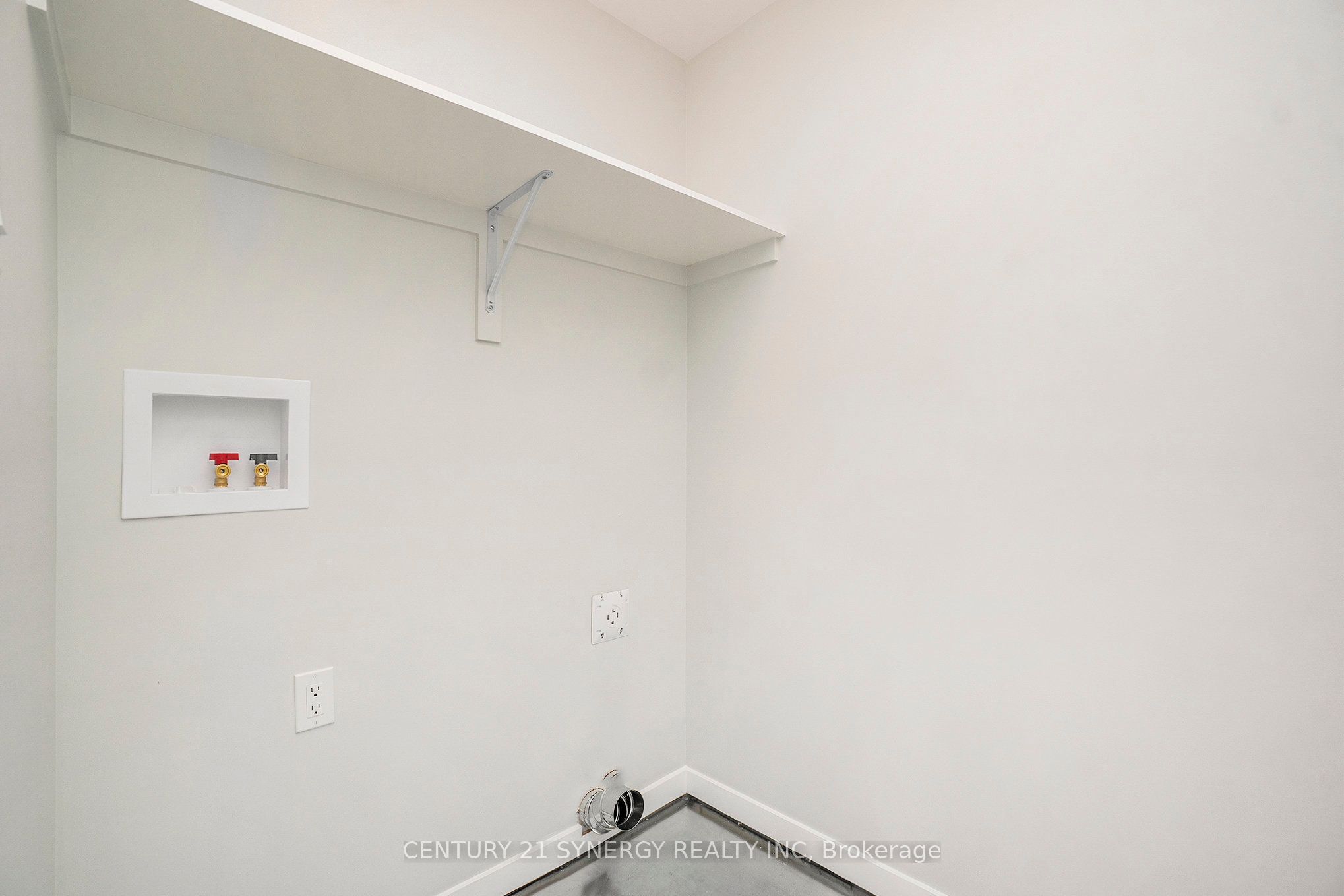 65 Villeneuve Street Property Photo 30