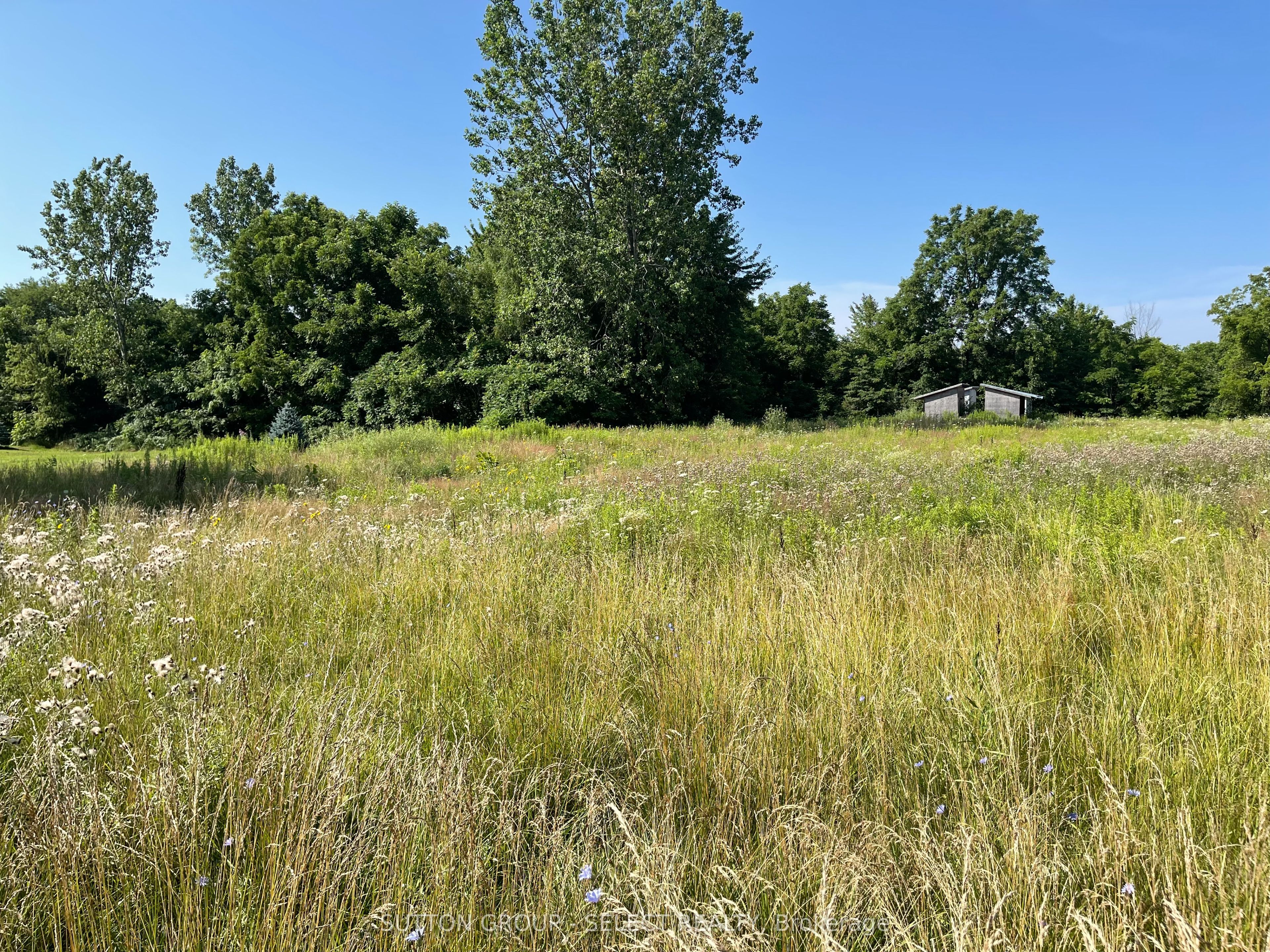 180 Jane St Property Photo 3