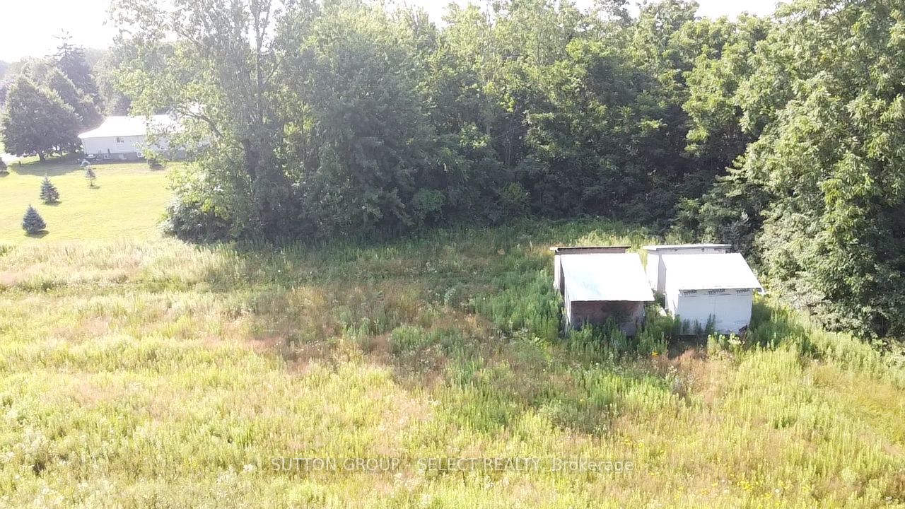 180 Jane St Property Photo 4