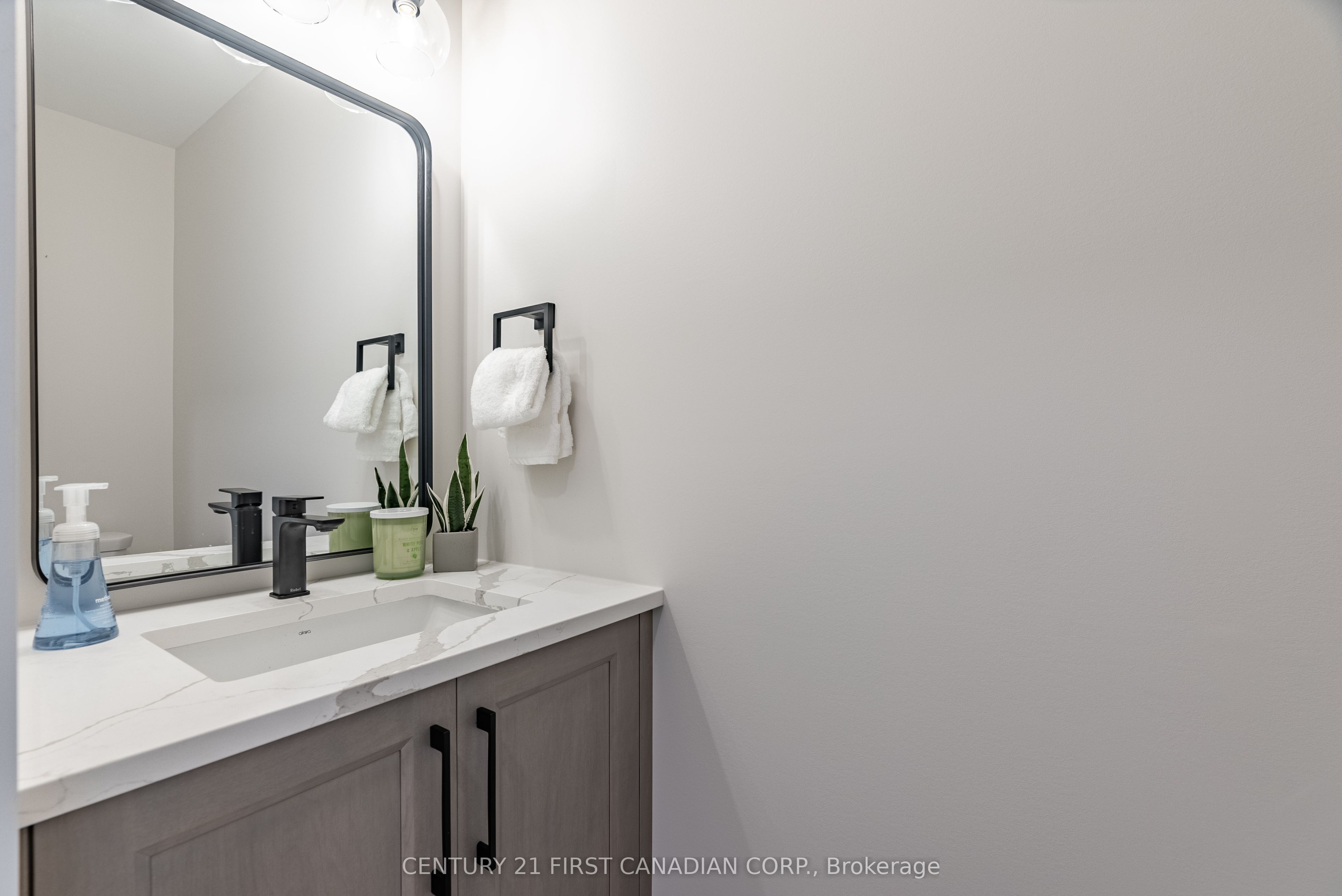 656 Ketter Way Property Photo 11