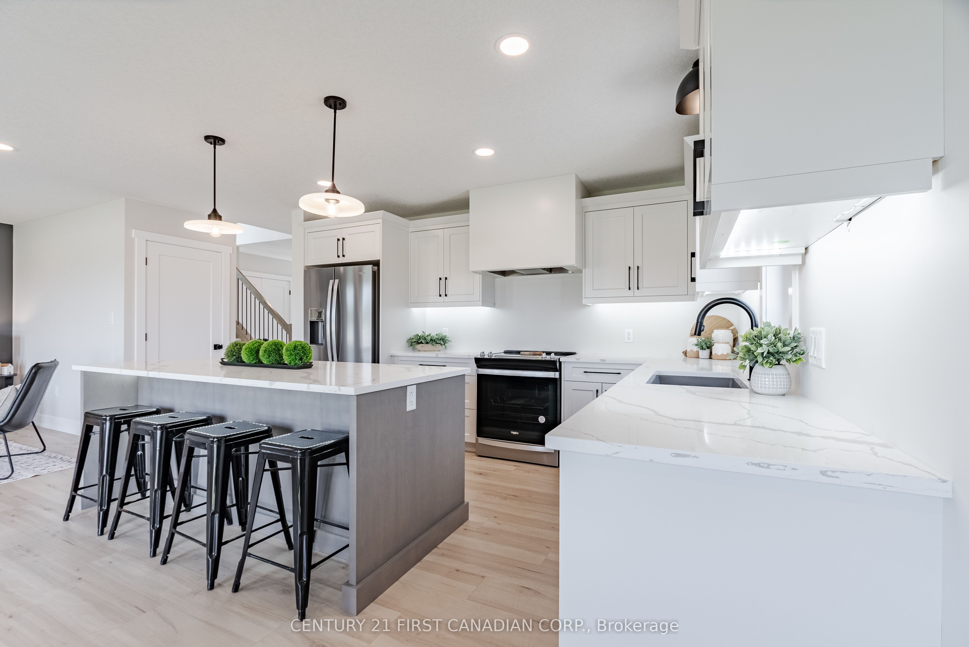 656 Ketter Way Property Photo 14