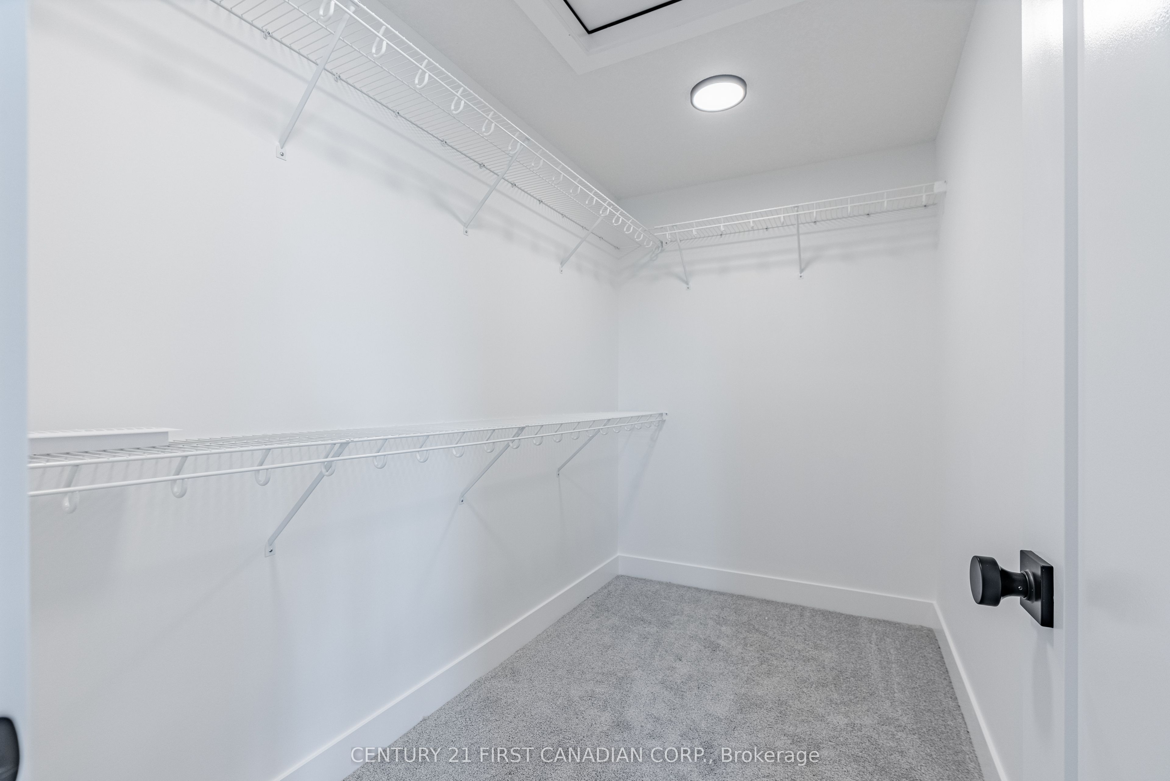 656 Ketter Way Property Photo 28