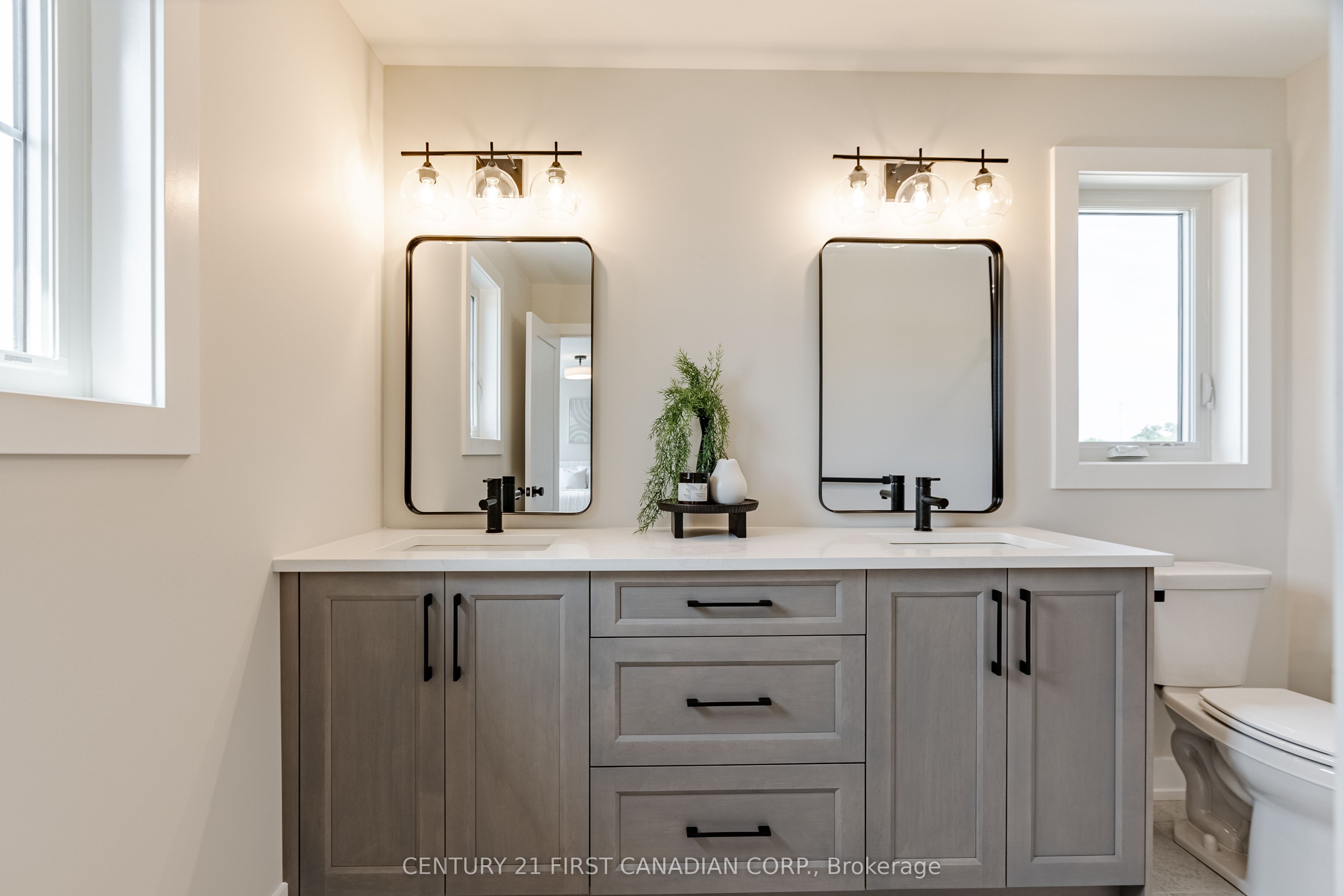 656 Ketter Way Property Photo 29